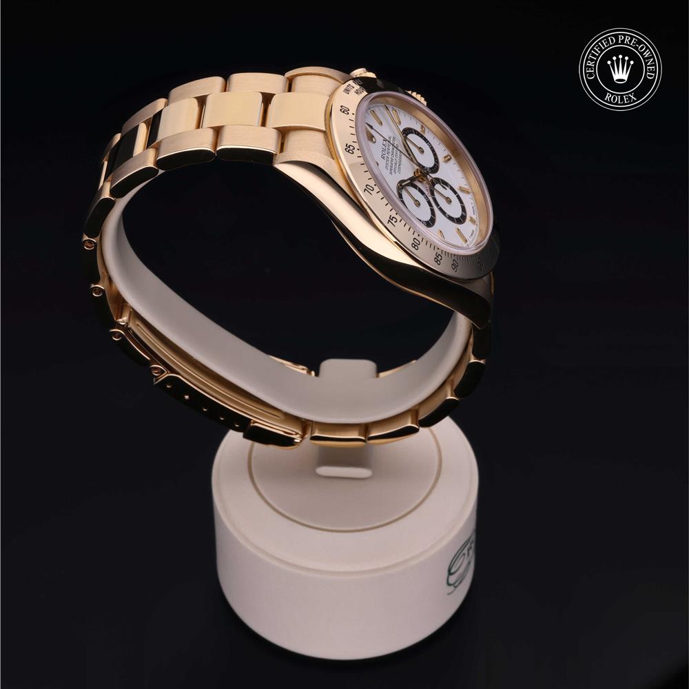 Rolex Cosmograph Daytona 40 mm 16528 28