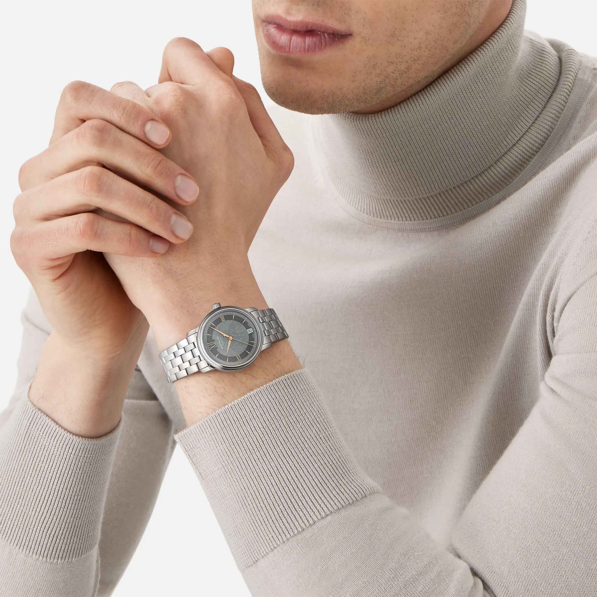 Buy your Montblanc Tradition Automatic Date 32 MM 132317 safely at