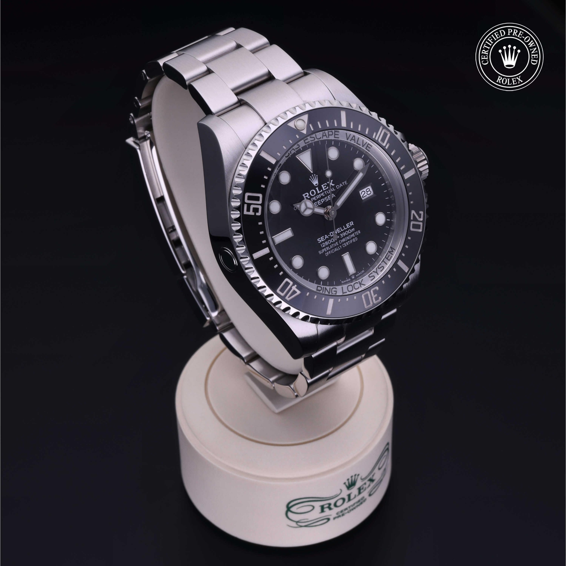 Rolex Rolex Deepsea 44 mm 126660 37