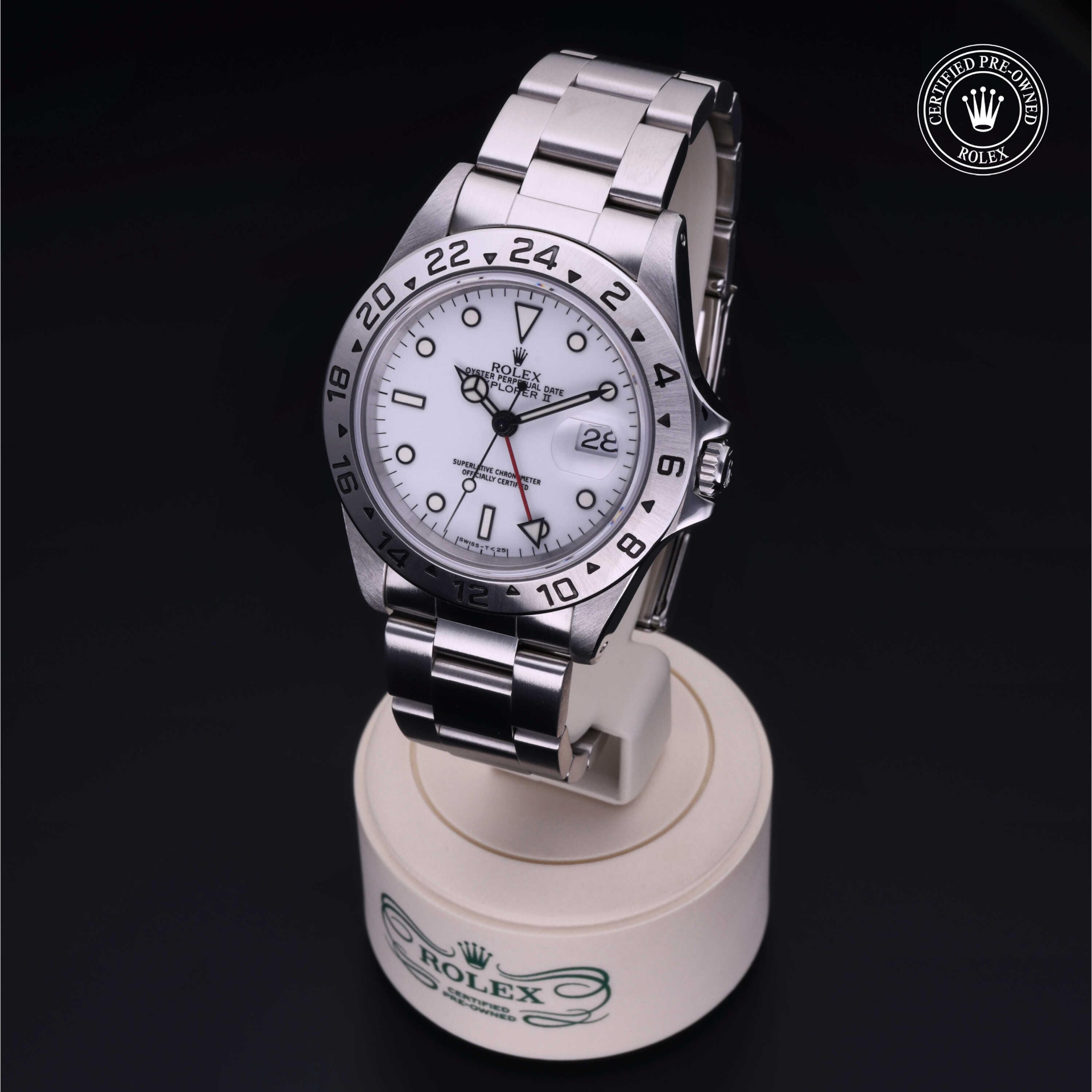 Rolex Explorer II 40 mm 16570 4