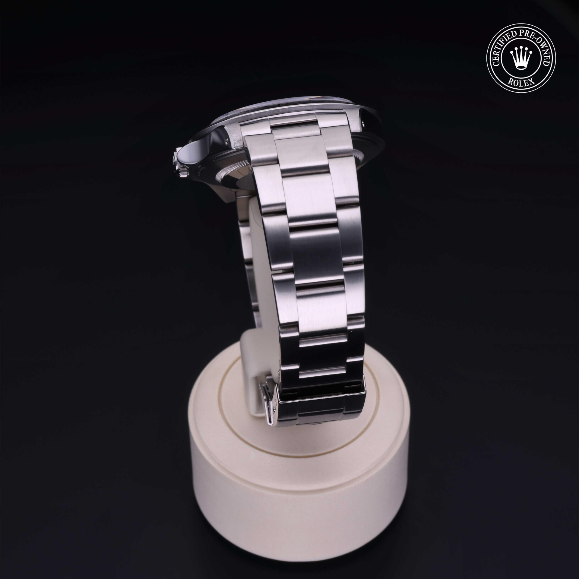 Rolex Explorer II 40 mm 16570 21