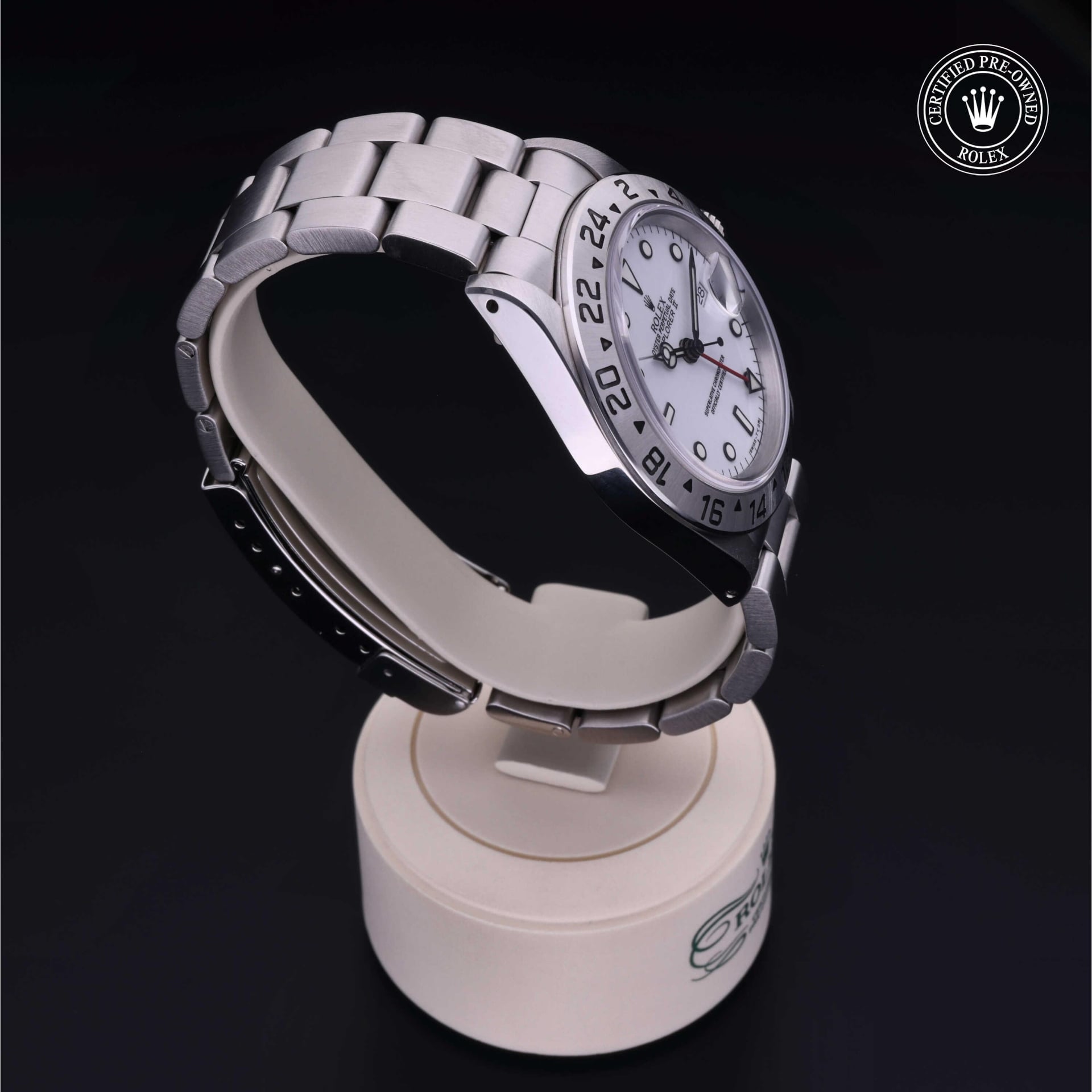 Rolex Explorer II 40 mm 16570 33
