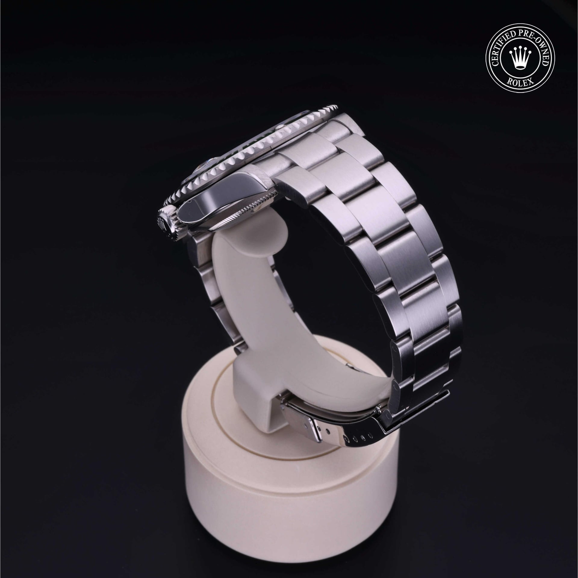 Rolex Submariner Date 40 mm 16610LV 17