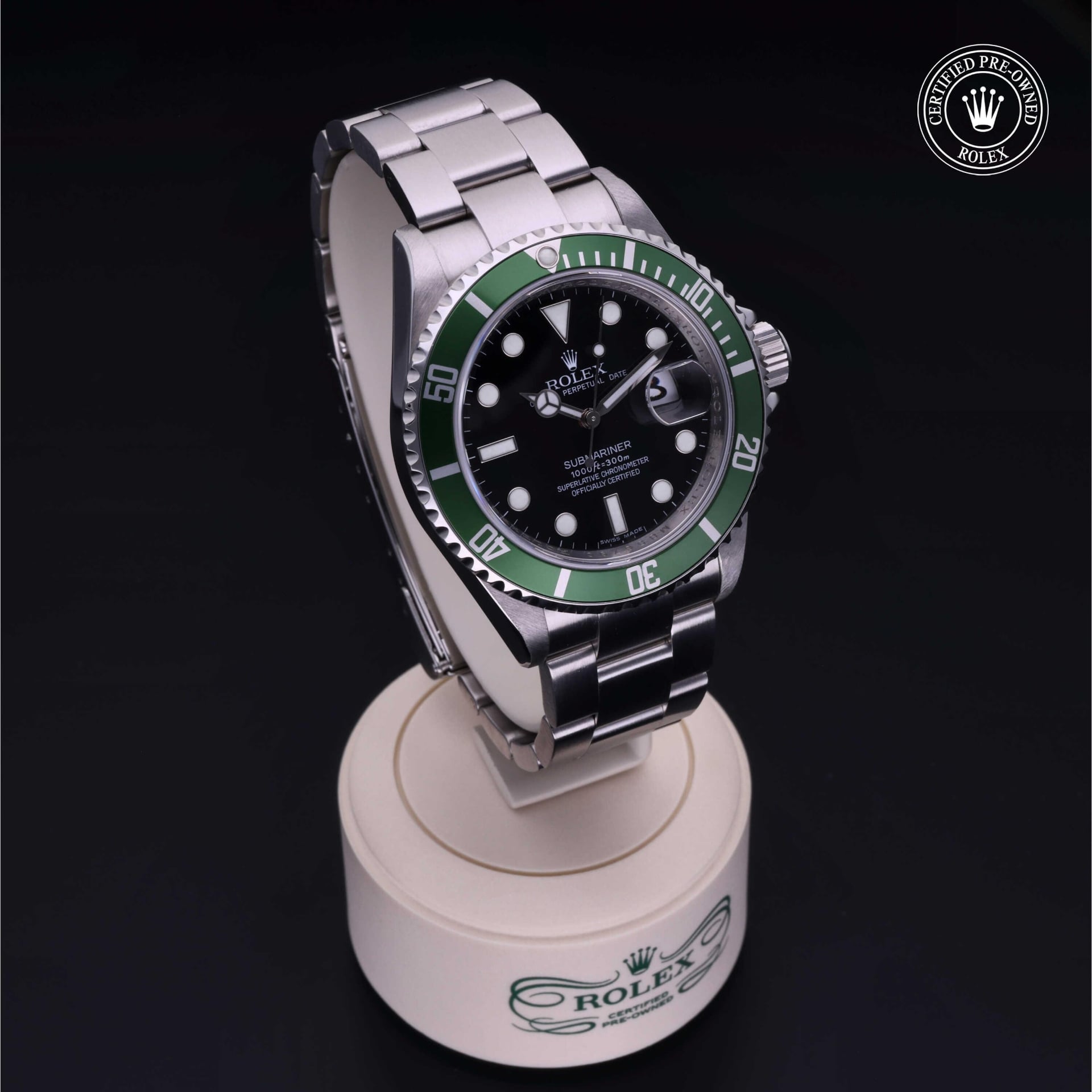 Rolex Submariner Date 40 mm 16610LV 38