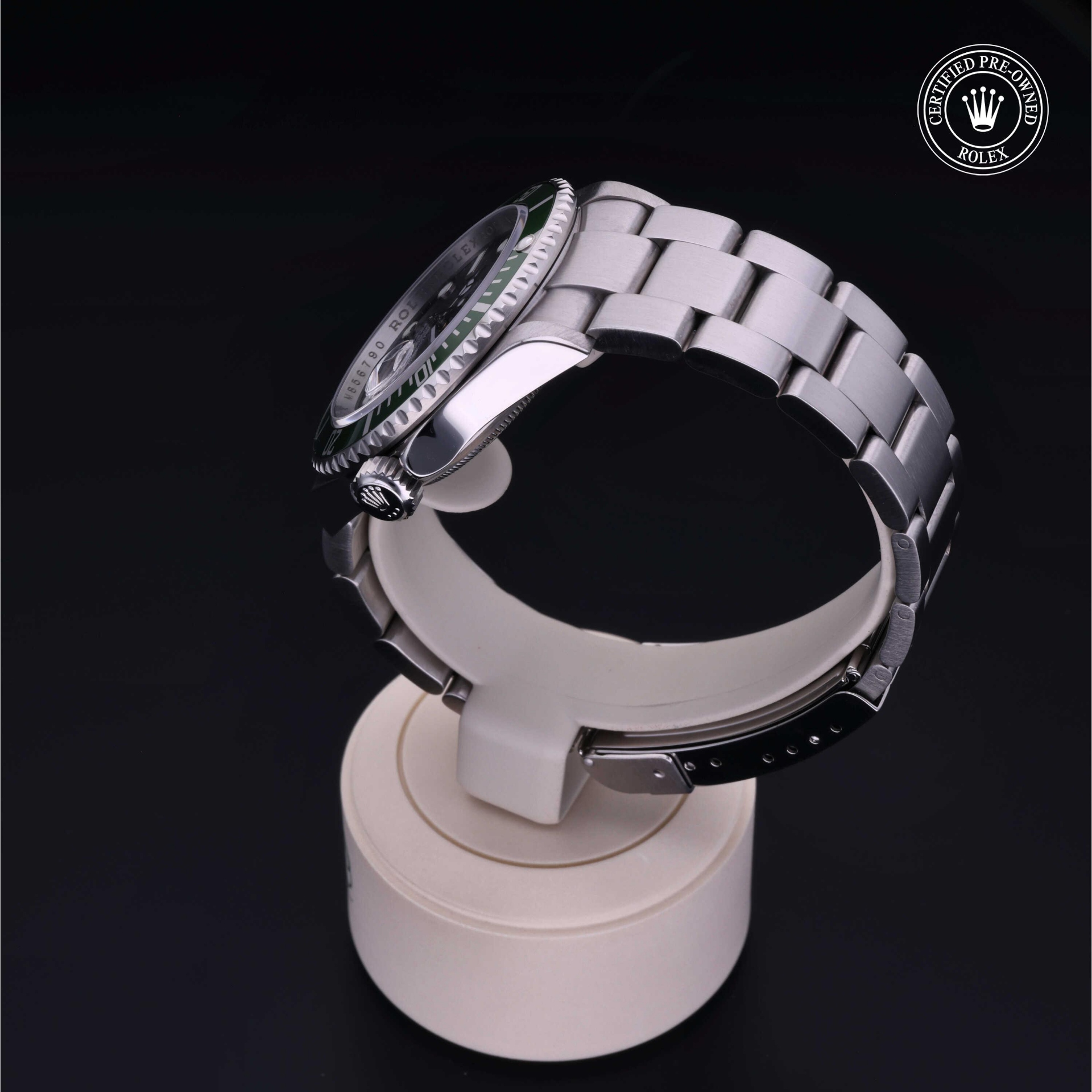 Rolex Submariner Date 40 mm 16610LV 14
