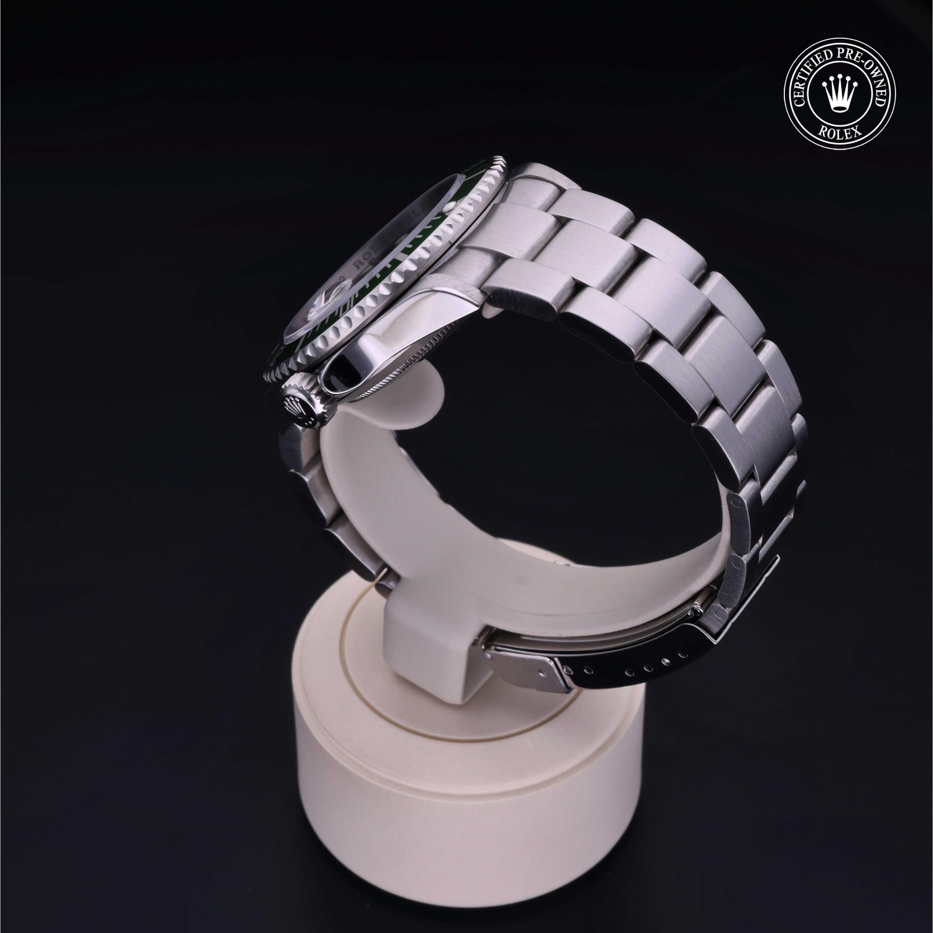 Rolex Submariner Date 40 mm 16610LV 15