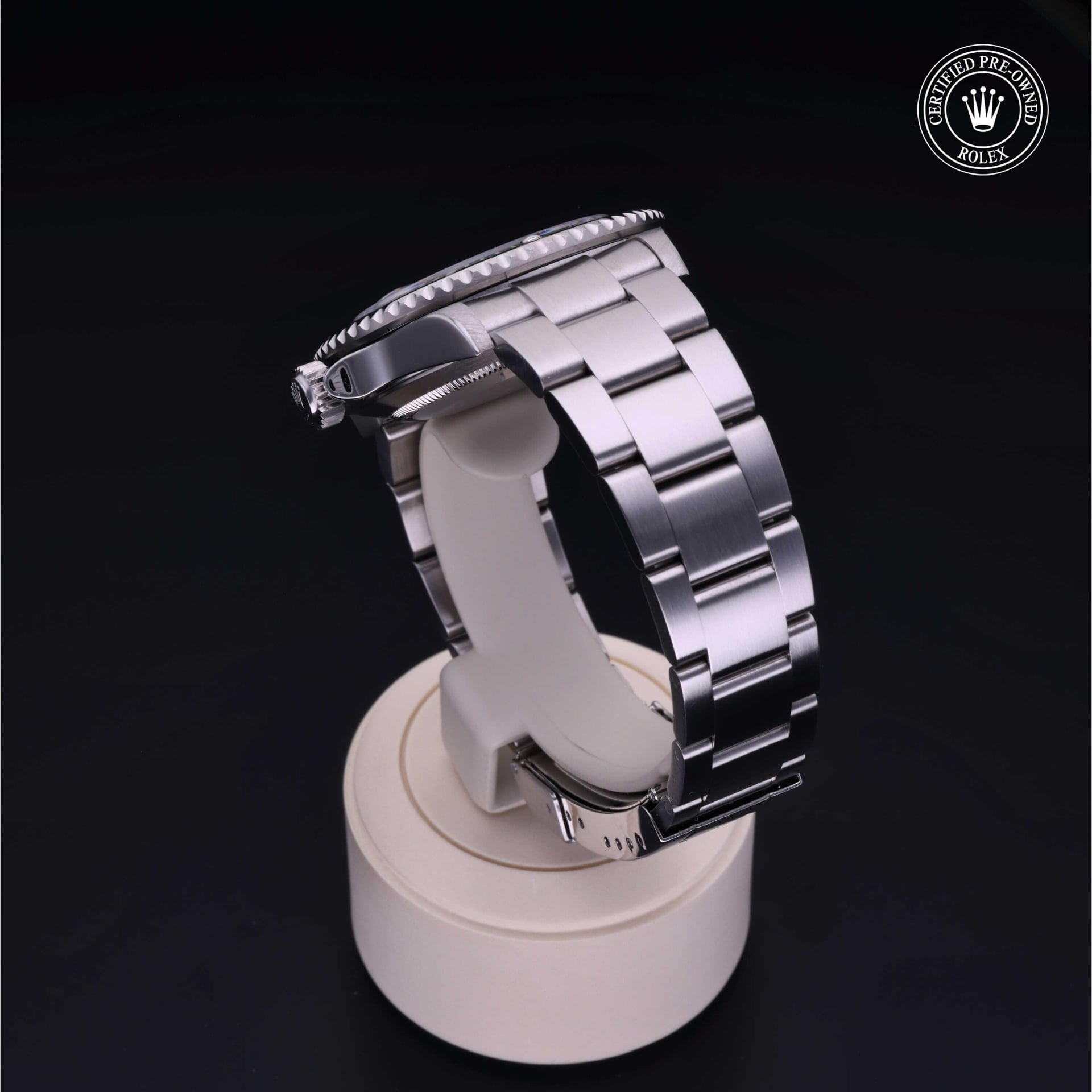 Rolex Submariner Date 40 mm 16610LV 19