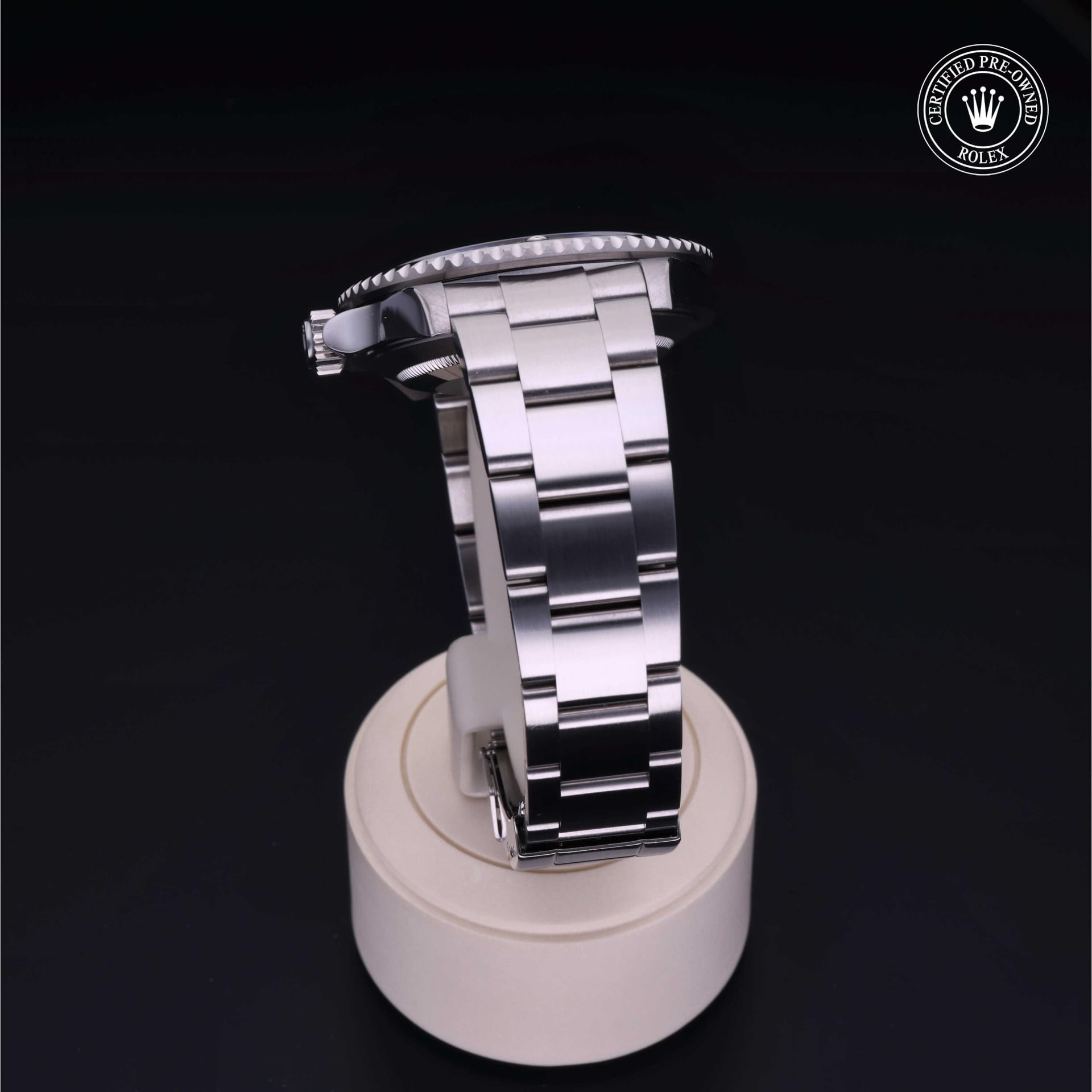 Rolex Submariner Date 40 mm 16610LV 21
