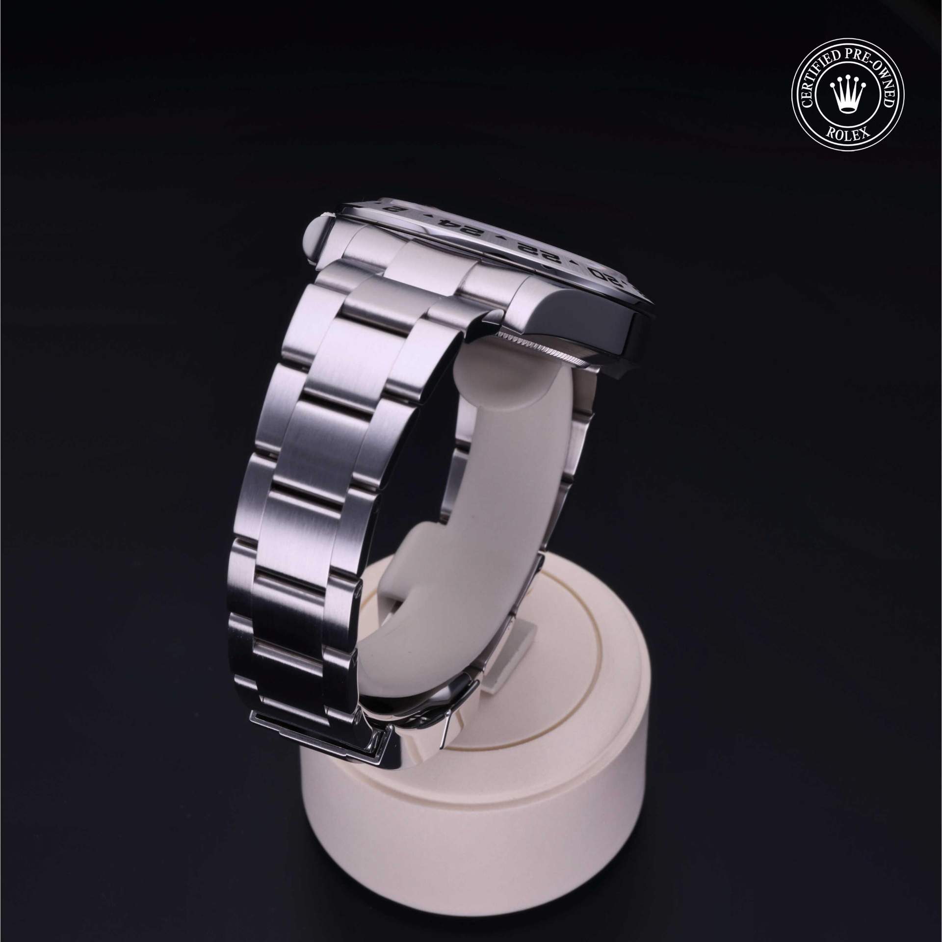 Rolex Explorer II 42 mm 216570 24