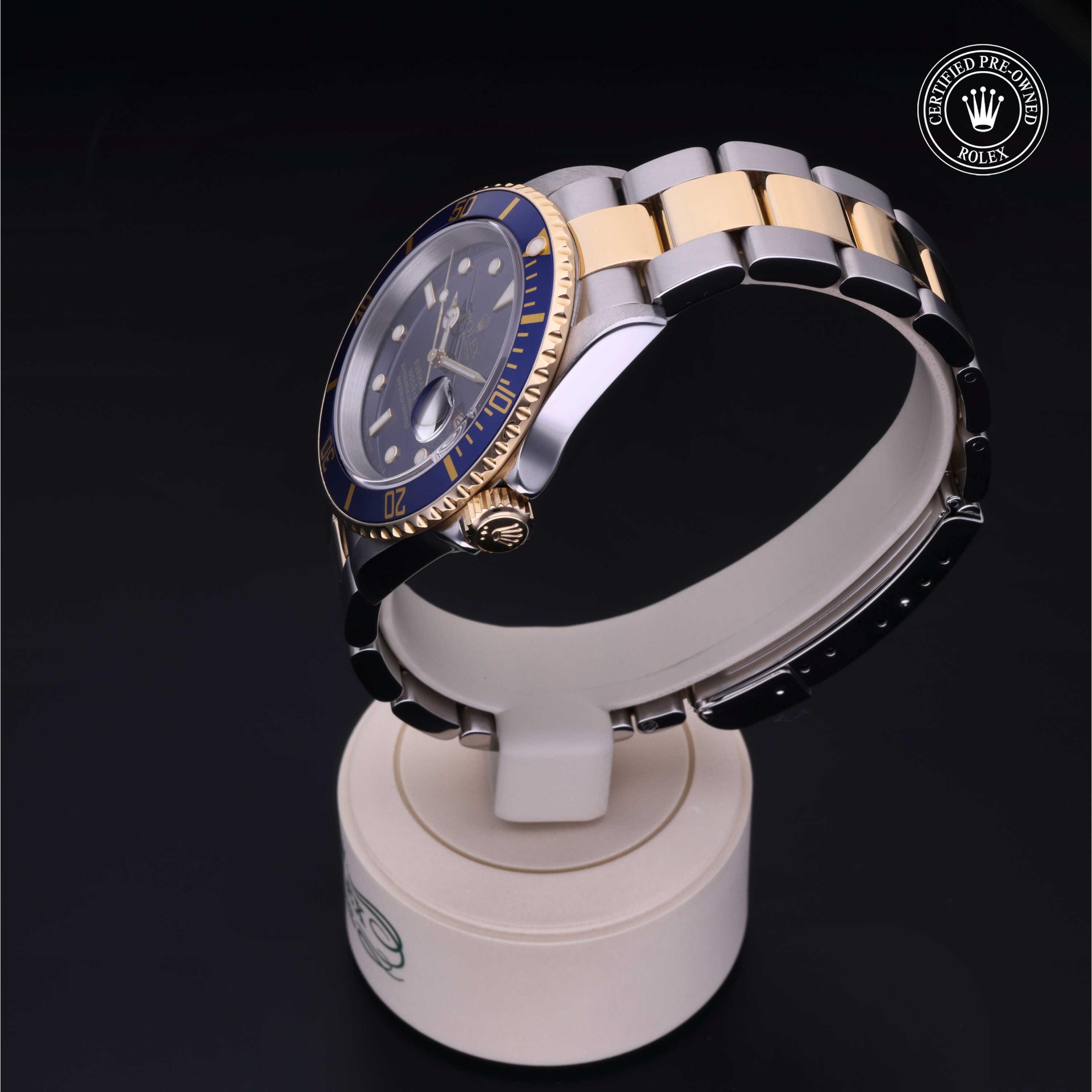 Rolex Submariner Date 40 mm 16613 11