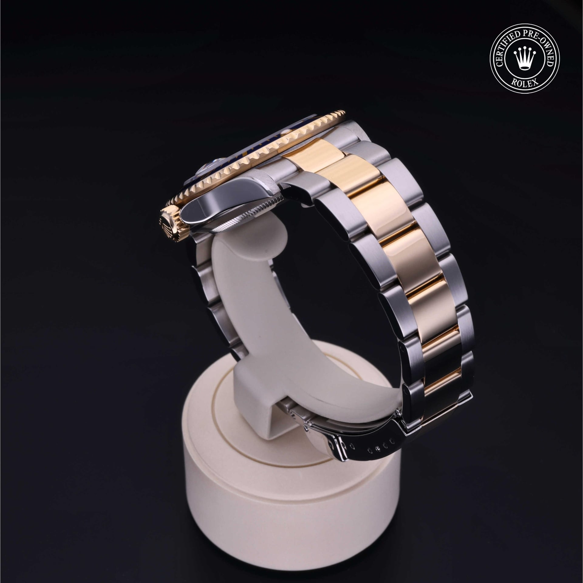 Rolex Submariner Date 40 mm 16613 18