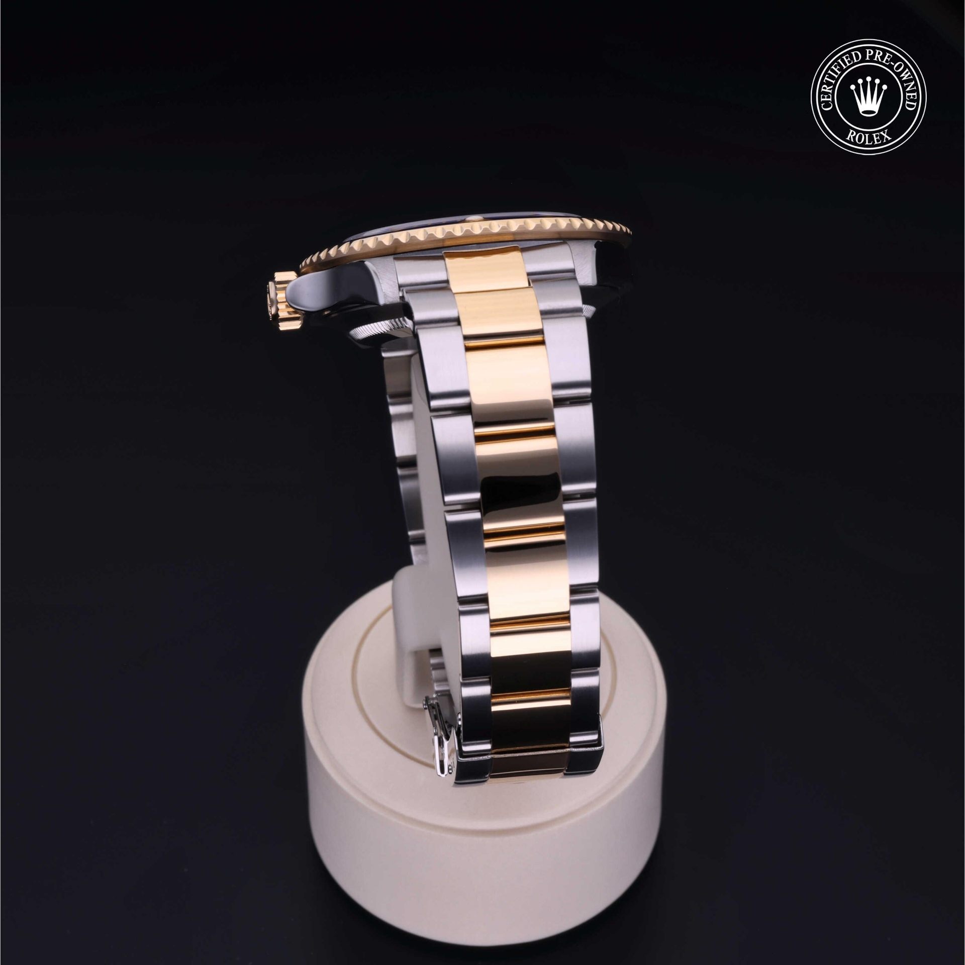 Rolex Submariner Date 40 mm 16613 21