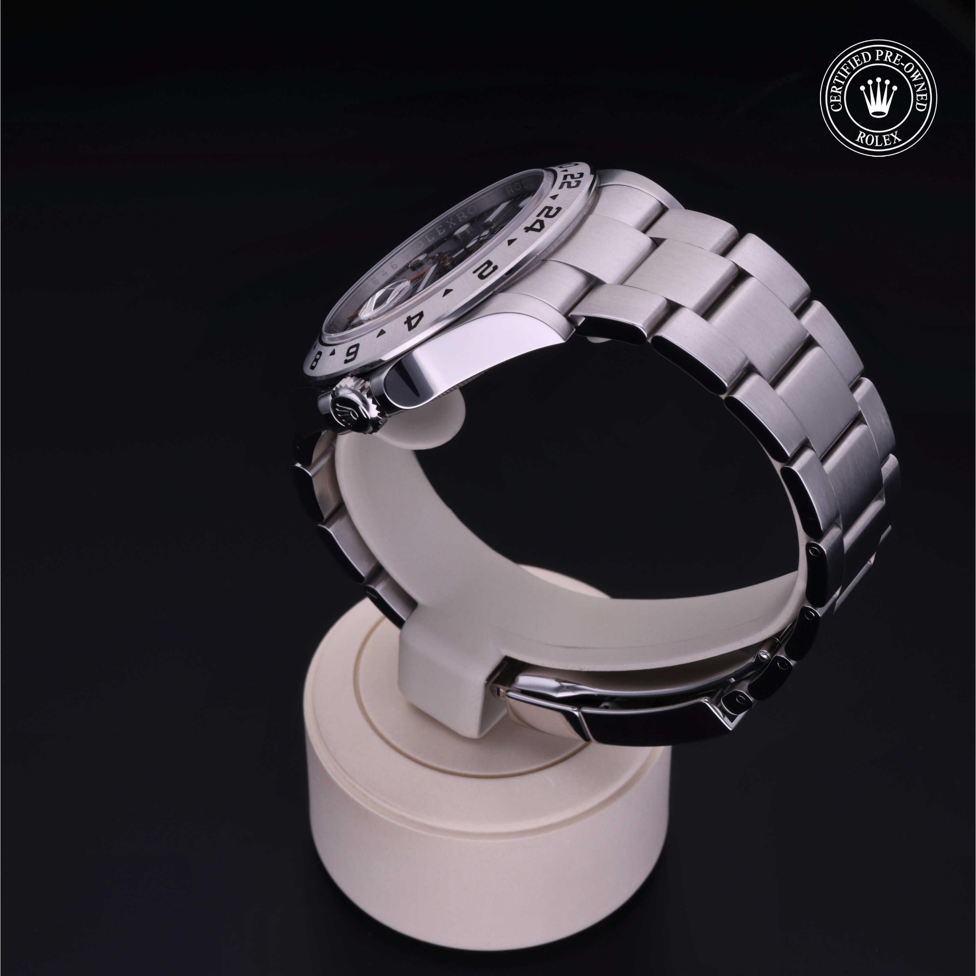 Rolex Explorer II 42 mm 226570 15