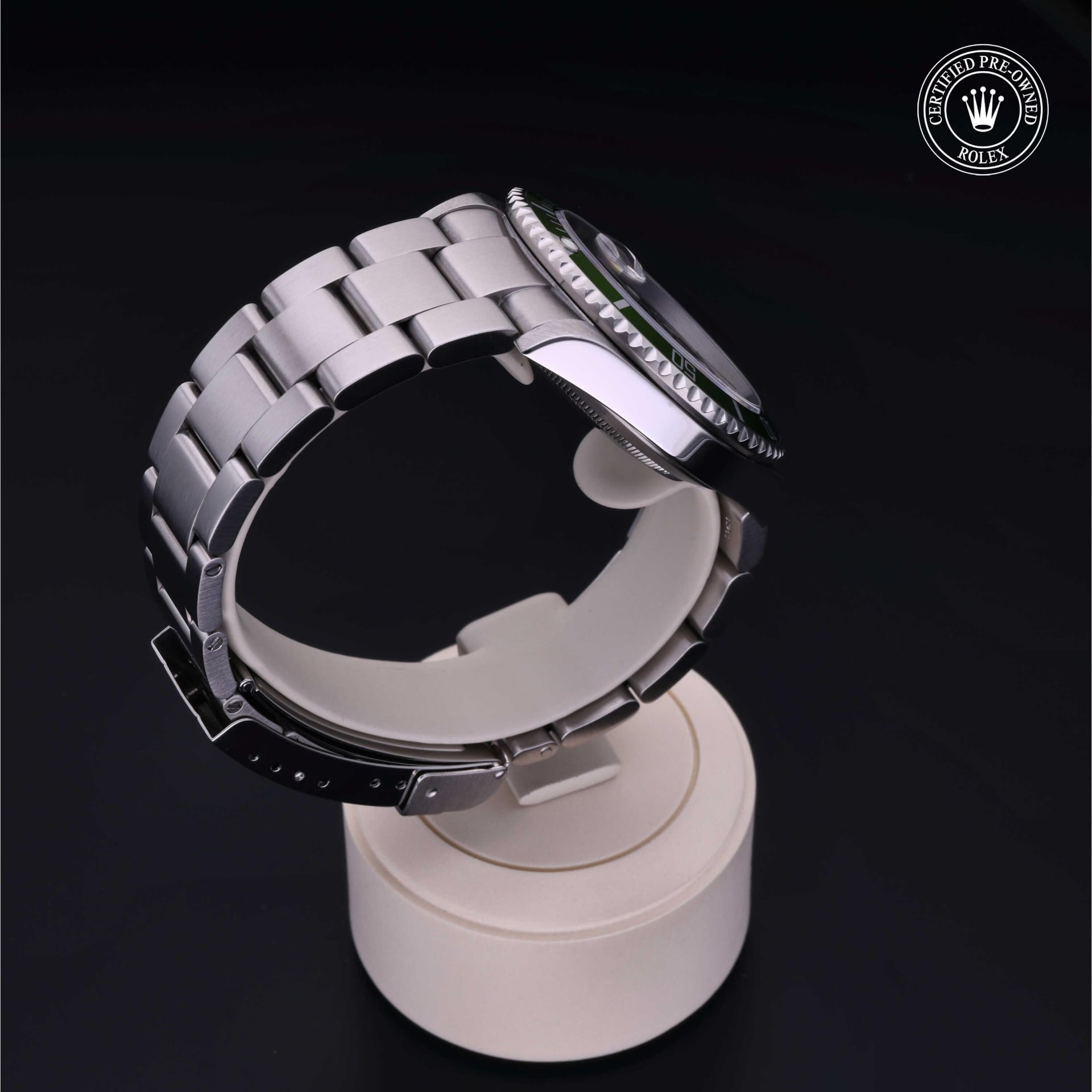 Rolex Submariner Date 40 mm 16610LV 28