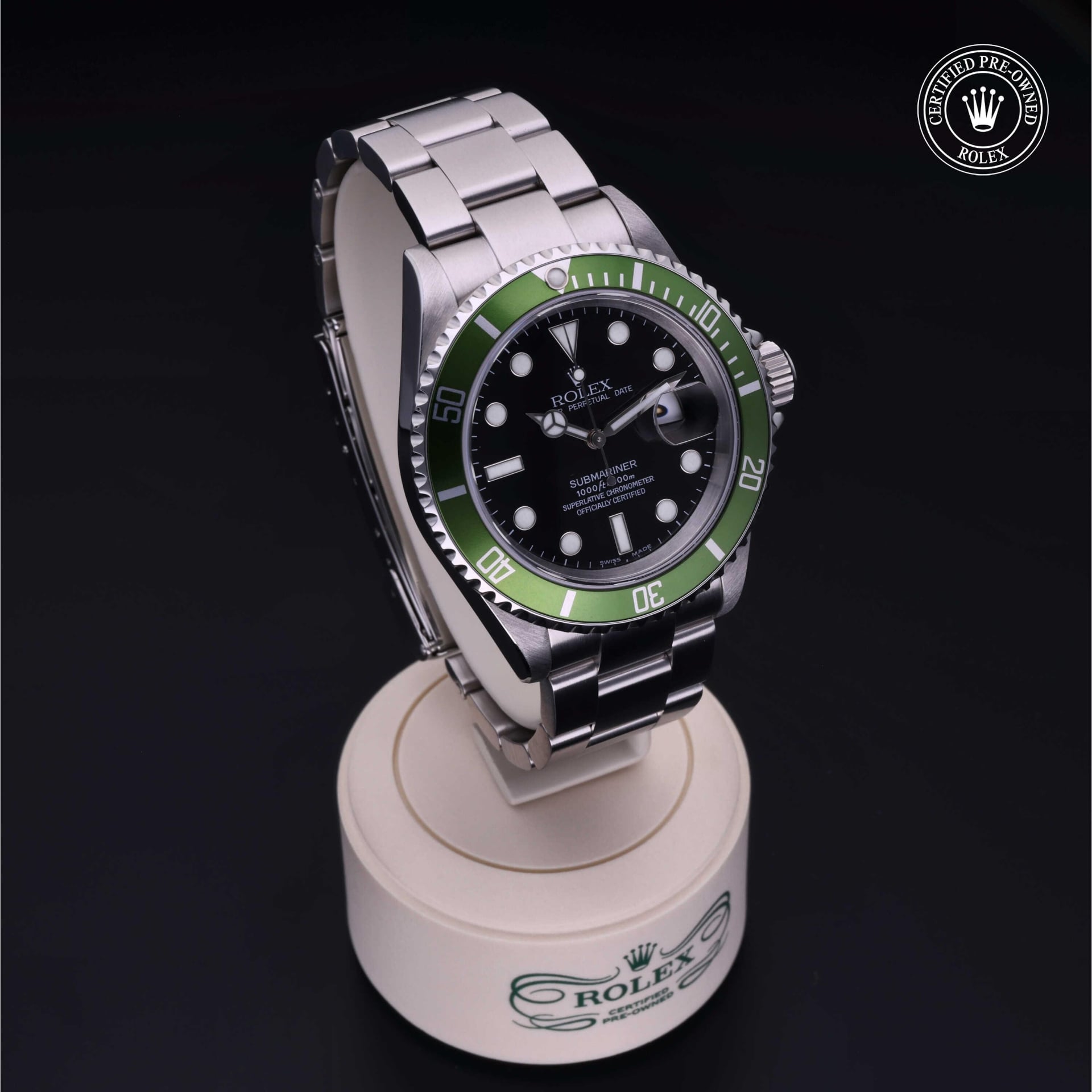 Rolex Submariner Date 40 mm 16610LV 38