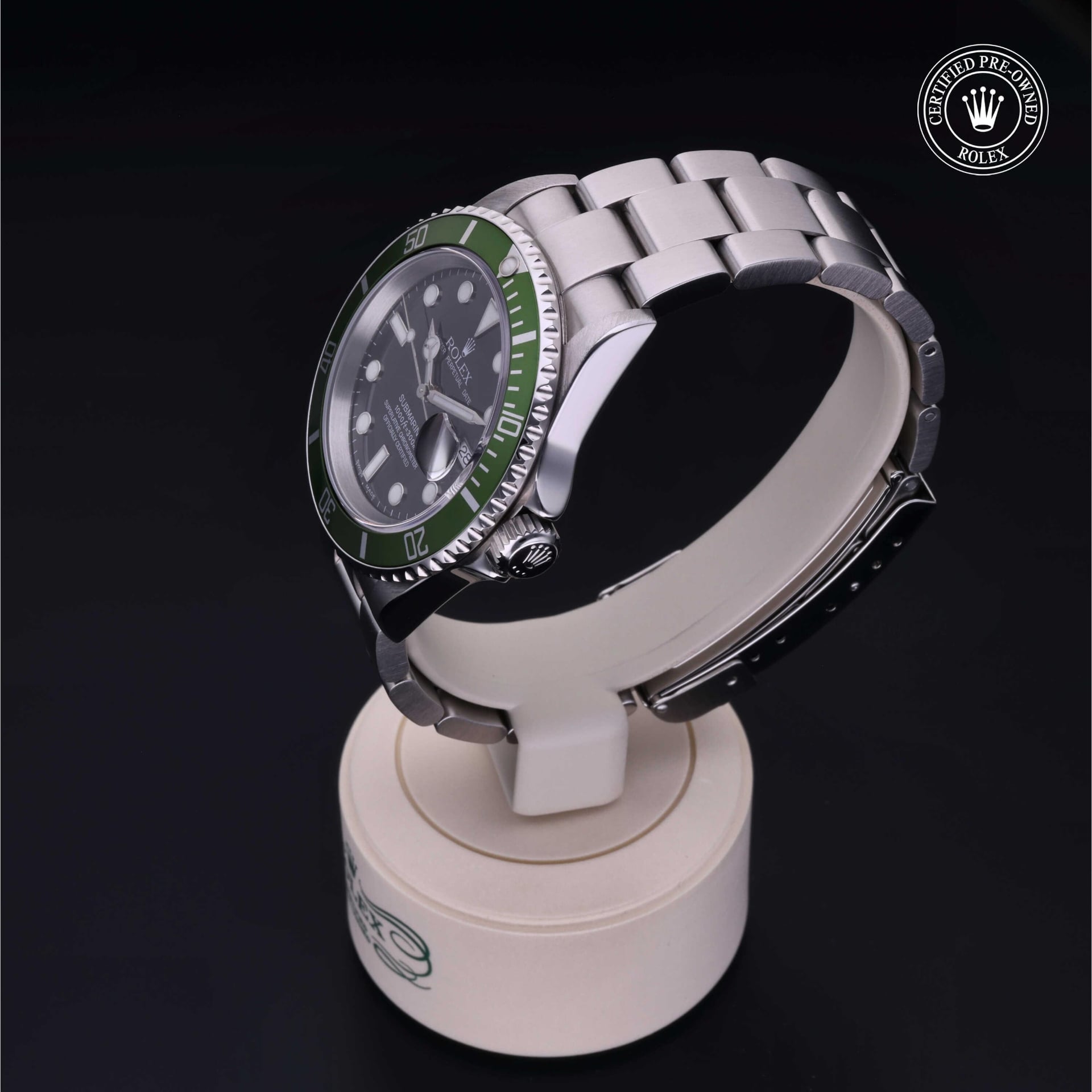 Rolex Submariner Date 40 mm 16610LV 10