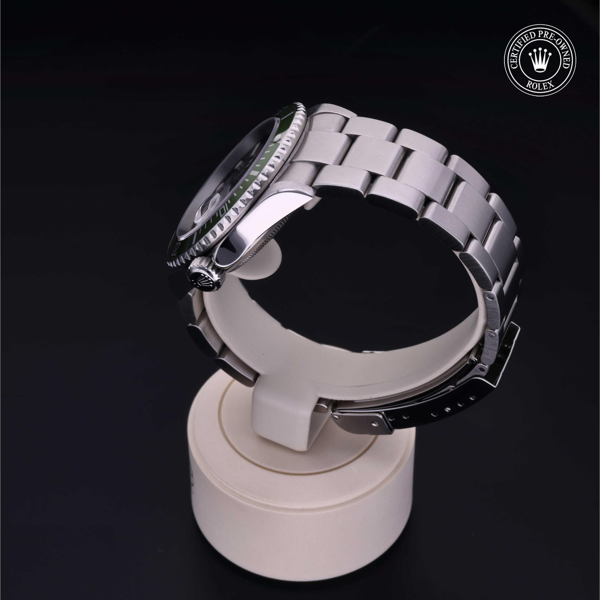 Rolex Submariner Date 40 mm 16610LV 14