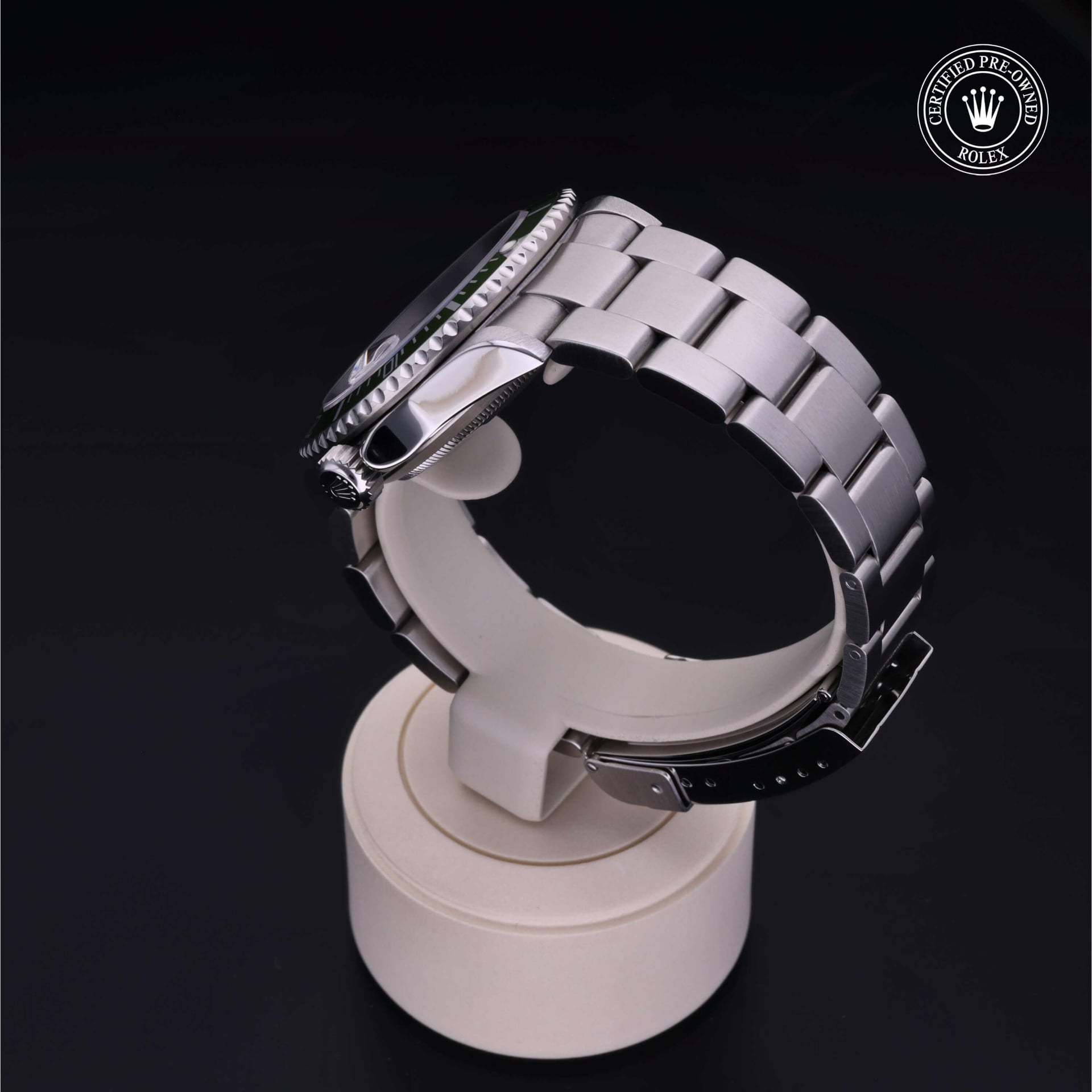 Rolex Submariner Date 40 mm 16610LV 15