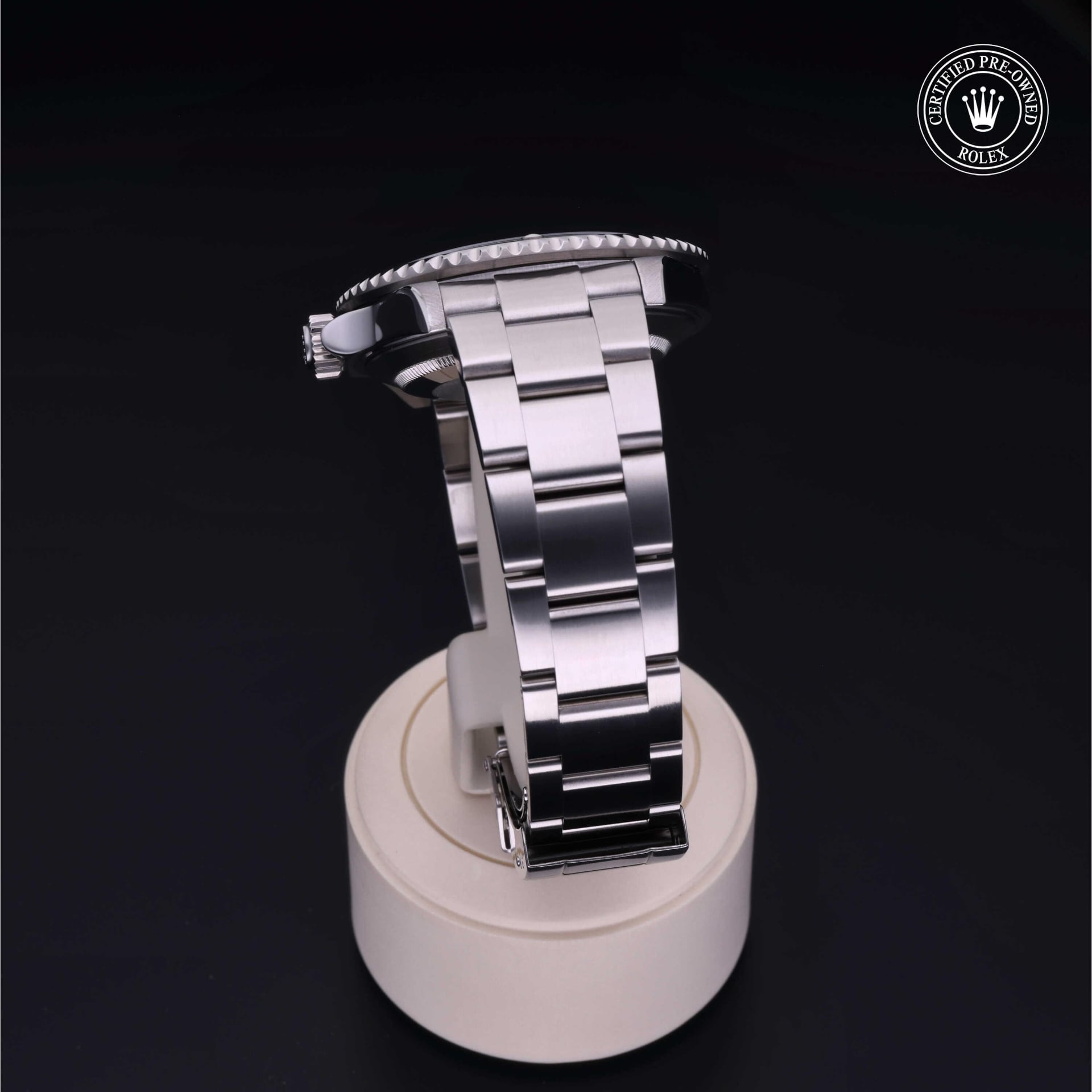 Rolex Submariner Date 40 mm 16610LV 21