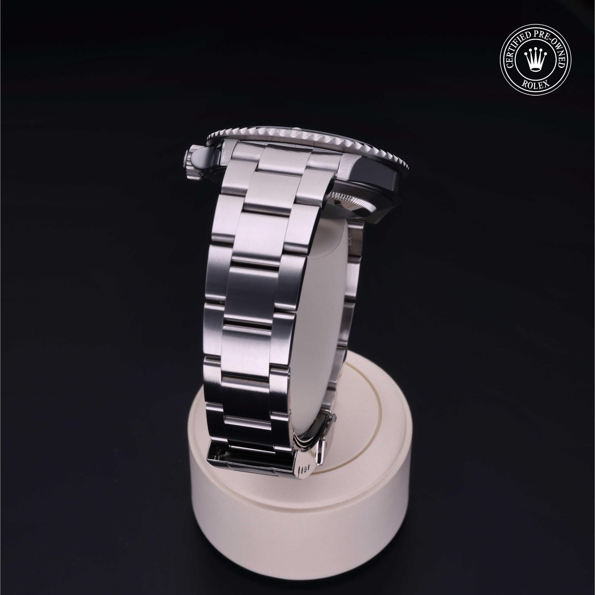 Rolex Submariner Date 40 mm 16610LV 23