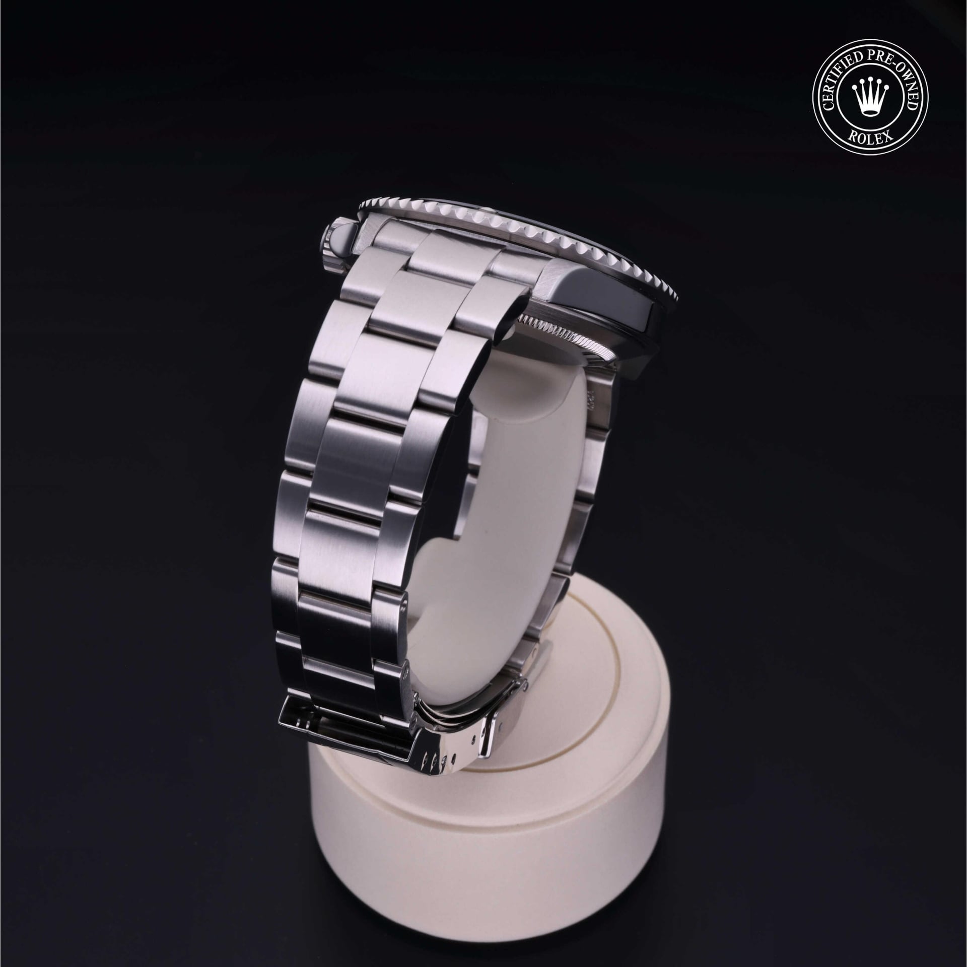 Rolex Submariner Date 40 mm 16610LV 24