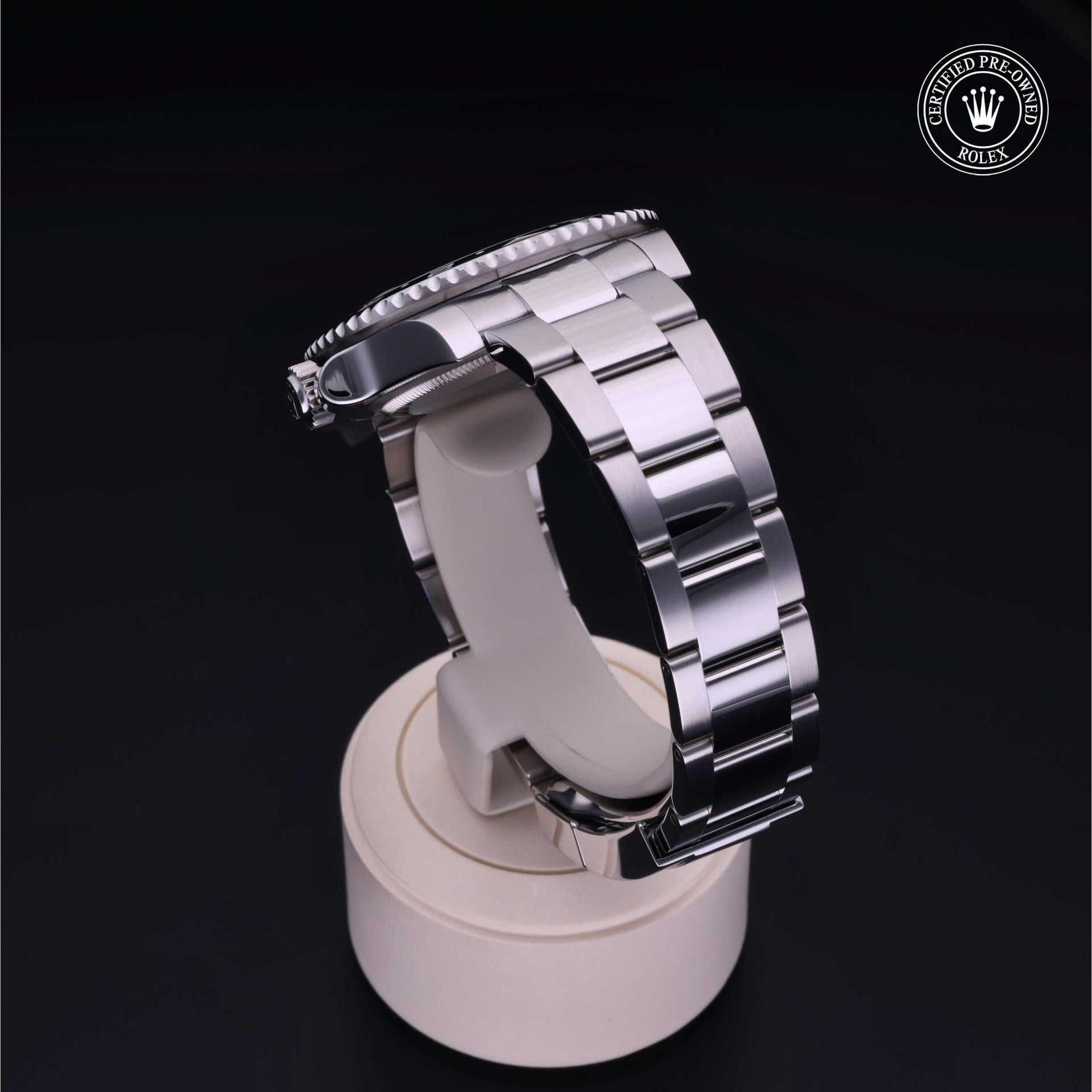 Rolex GMT-Master II 40 mm 116710LN 19