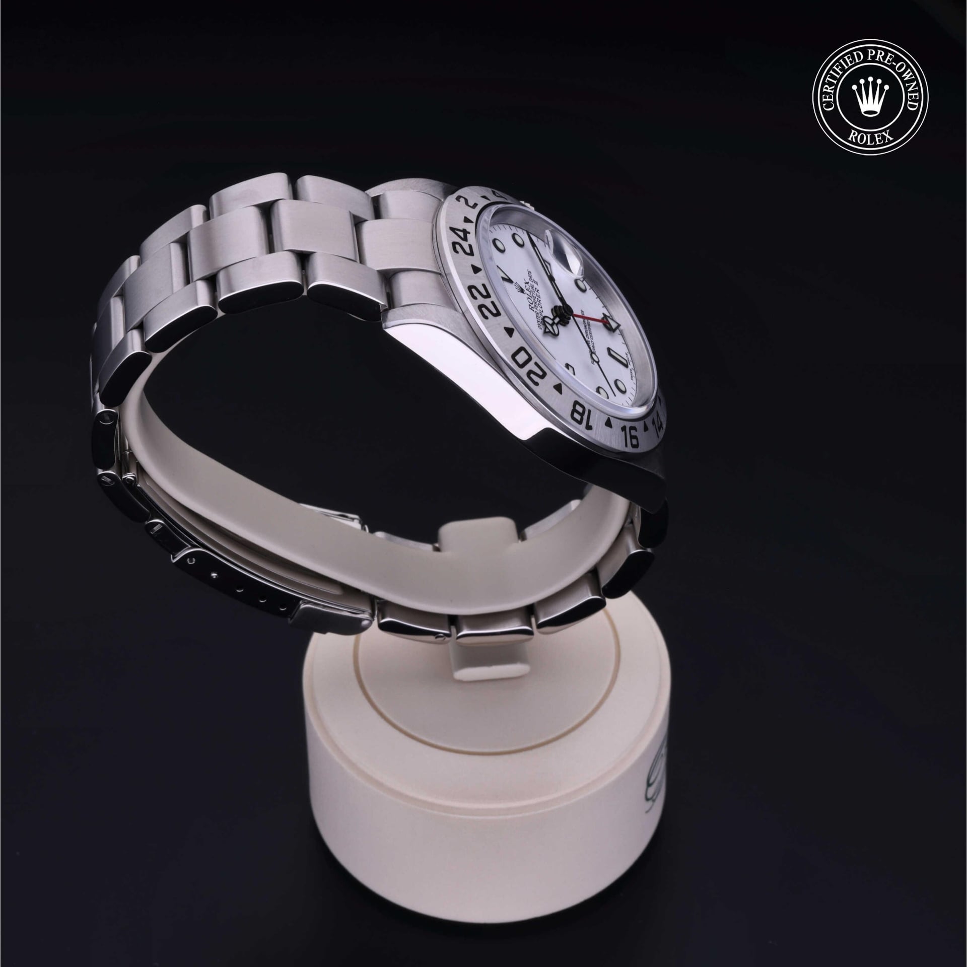Rolex Explorer II 40 mm 16570 31