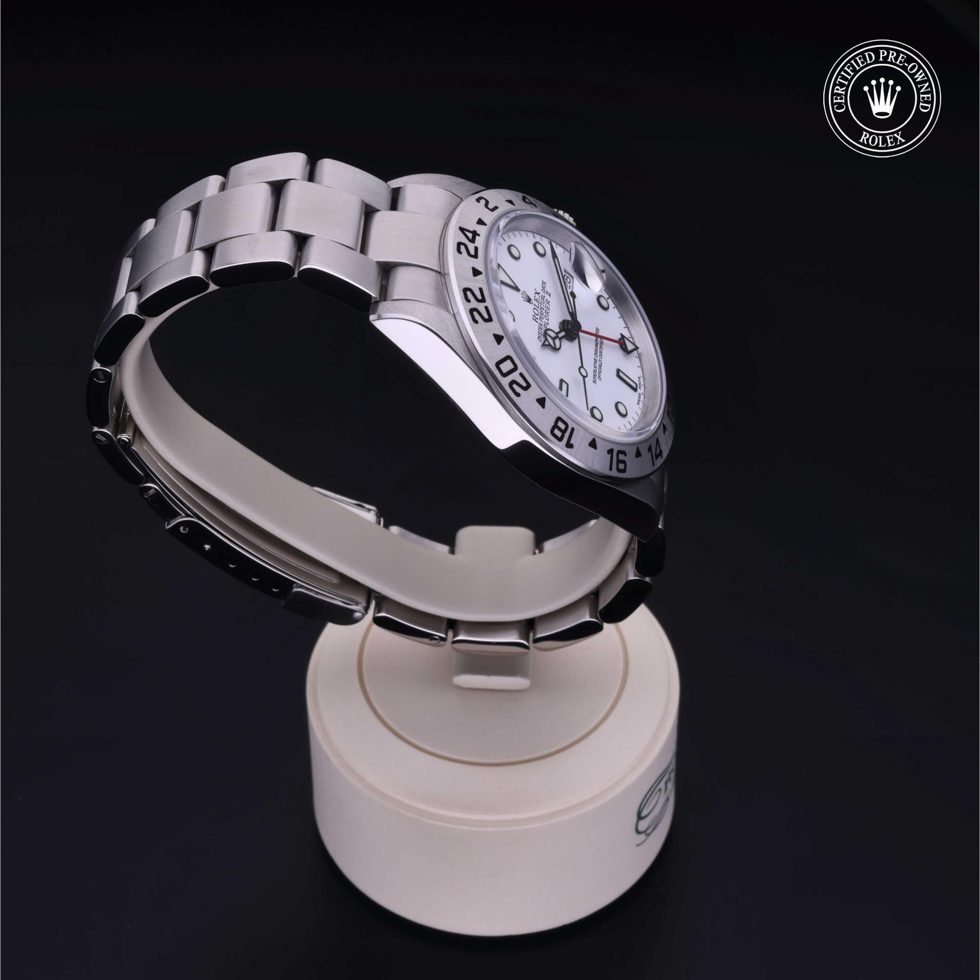 Rolex Explorer II 40 mm 16570 32