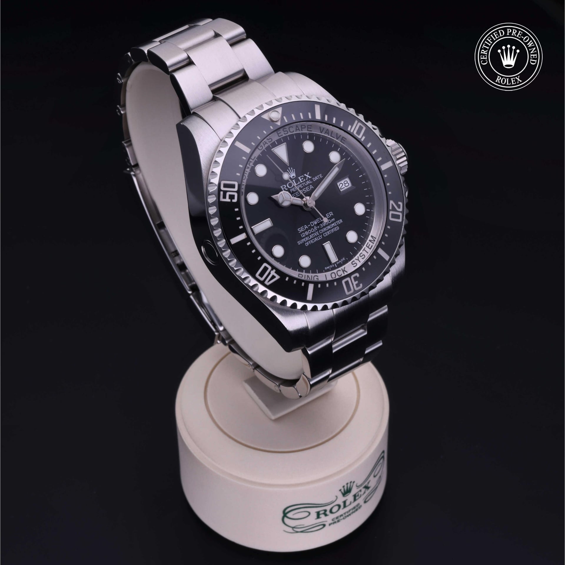 Rolex Rolex Deepsea 44 mm 116660 37