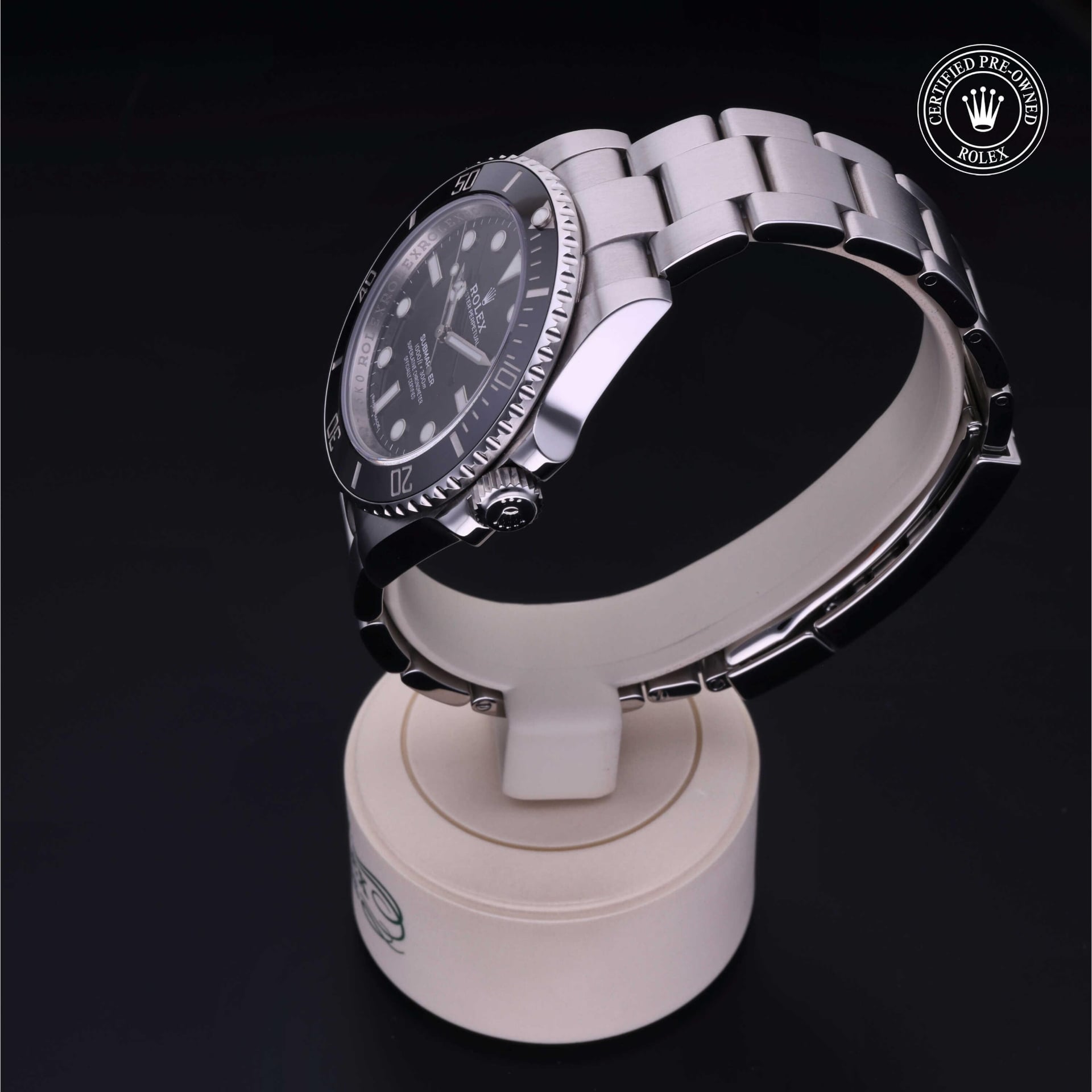 Rolex Submariner 40 mm 114060 11