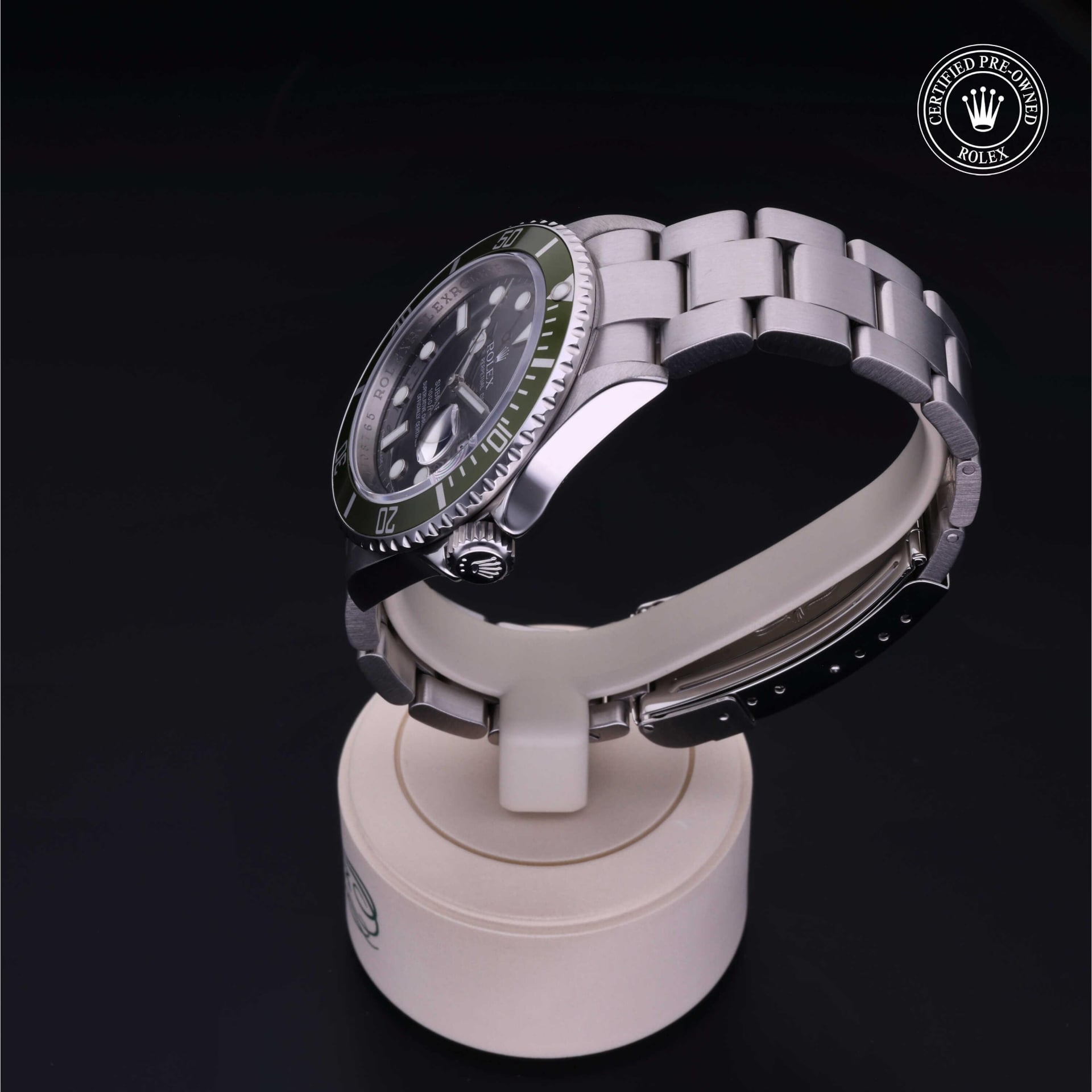 Rolex Submariner Date 40 mm 16610LV 12