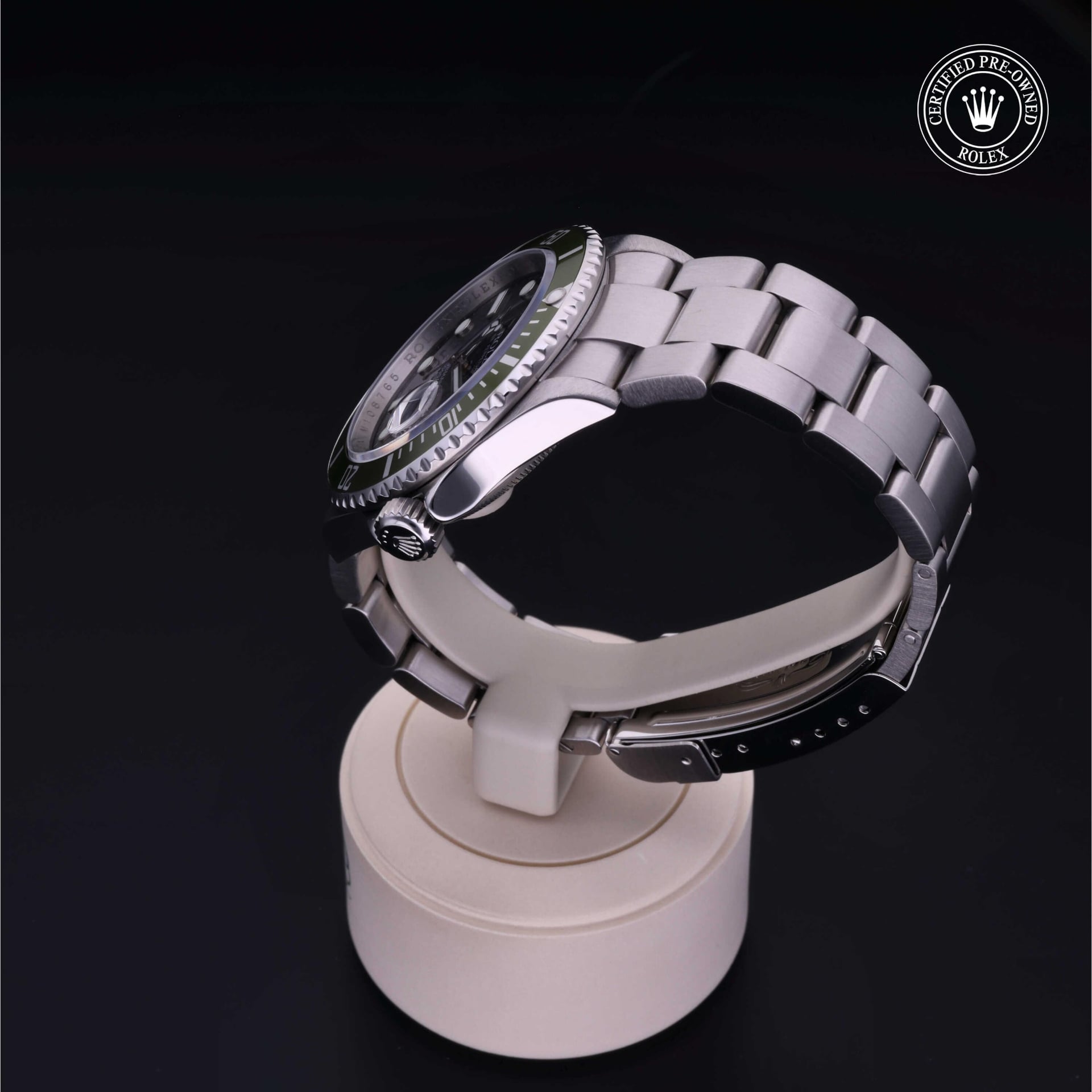 Rolex Submariner Date 40 mm 16610LV 14