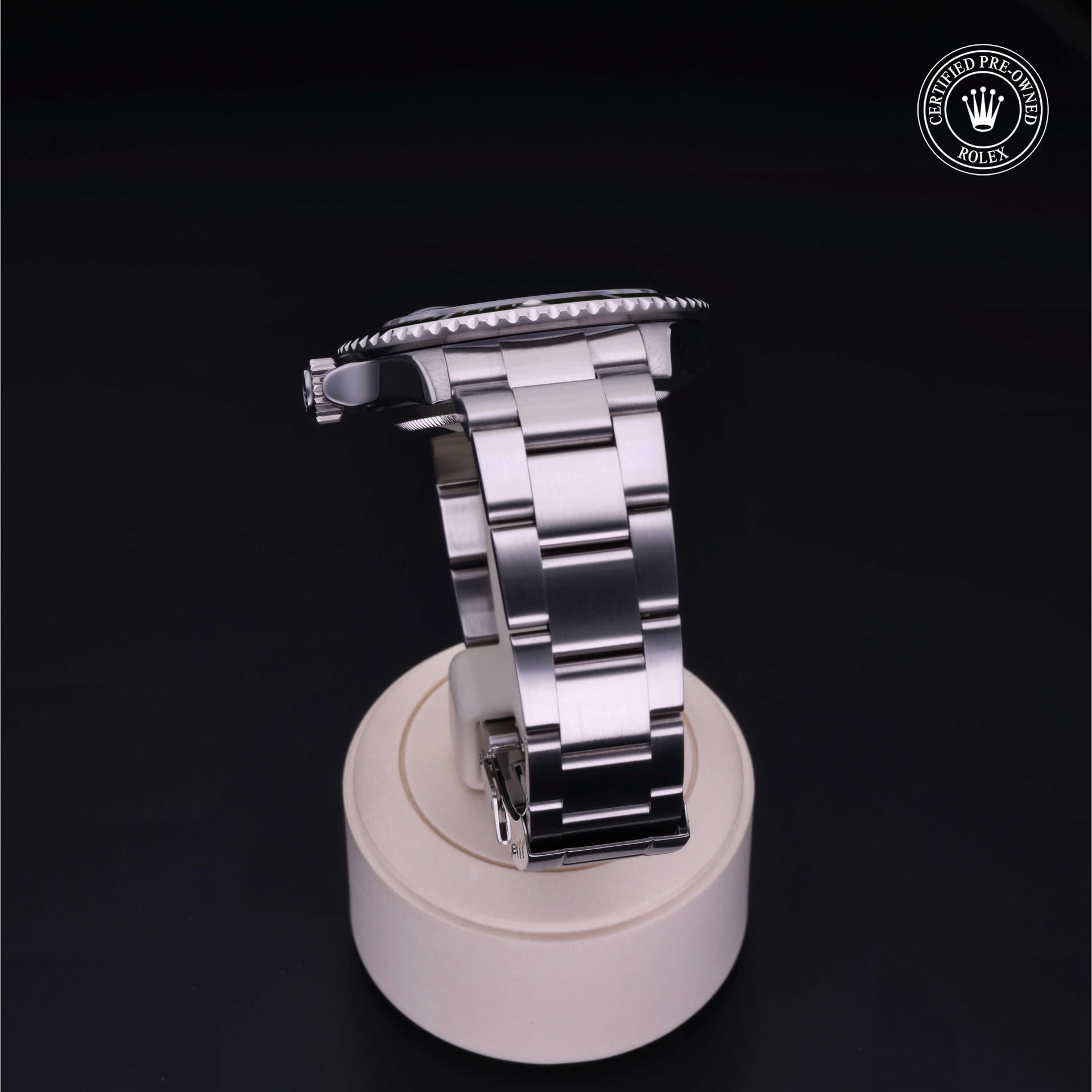 Rolex Submariner Date 40 mm 16610LV 21