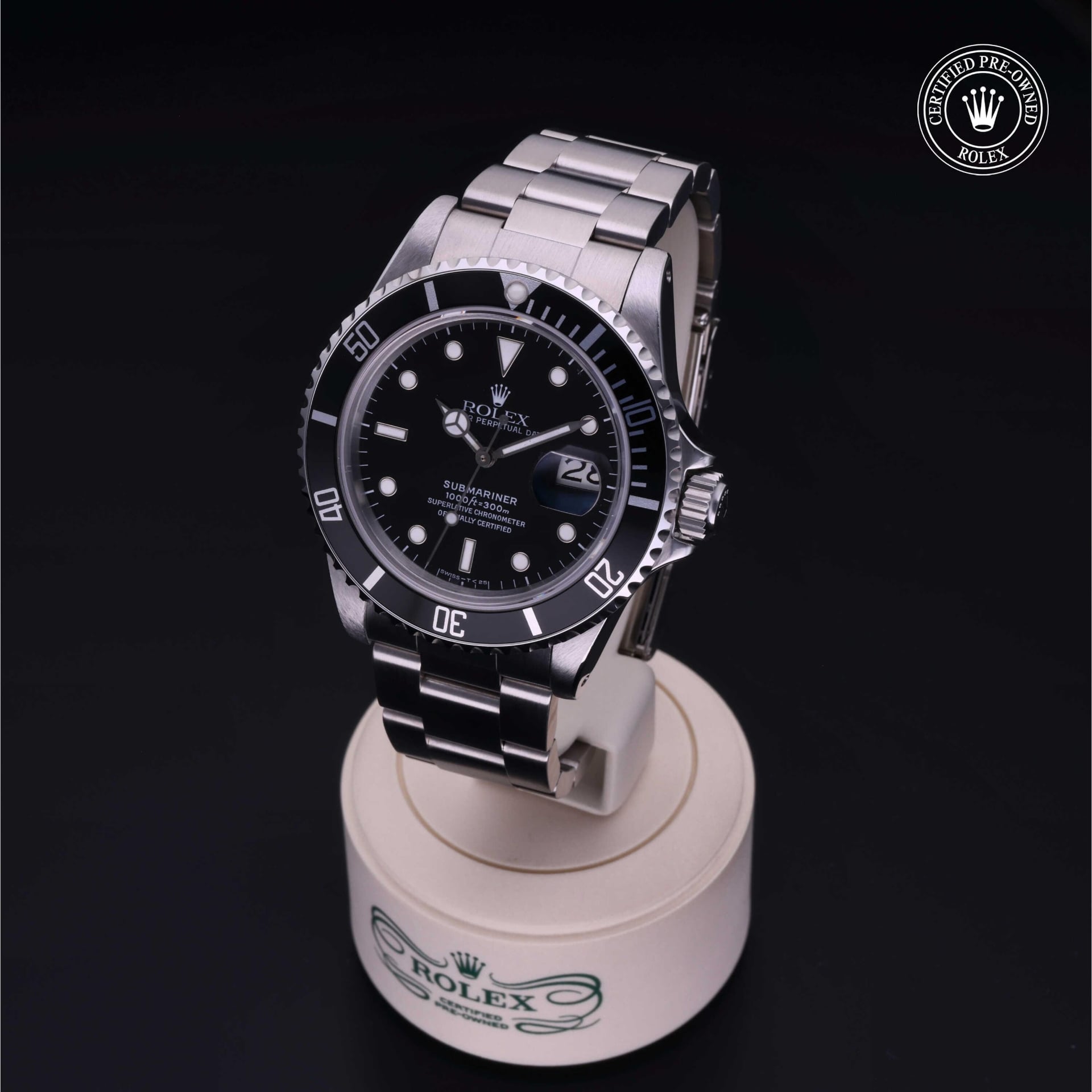 Rolex Submariner Date 40 mm 16800 4