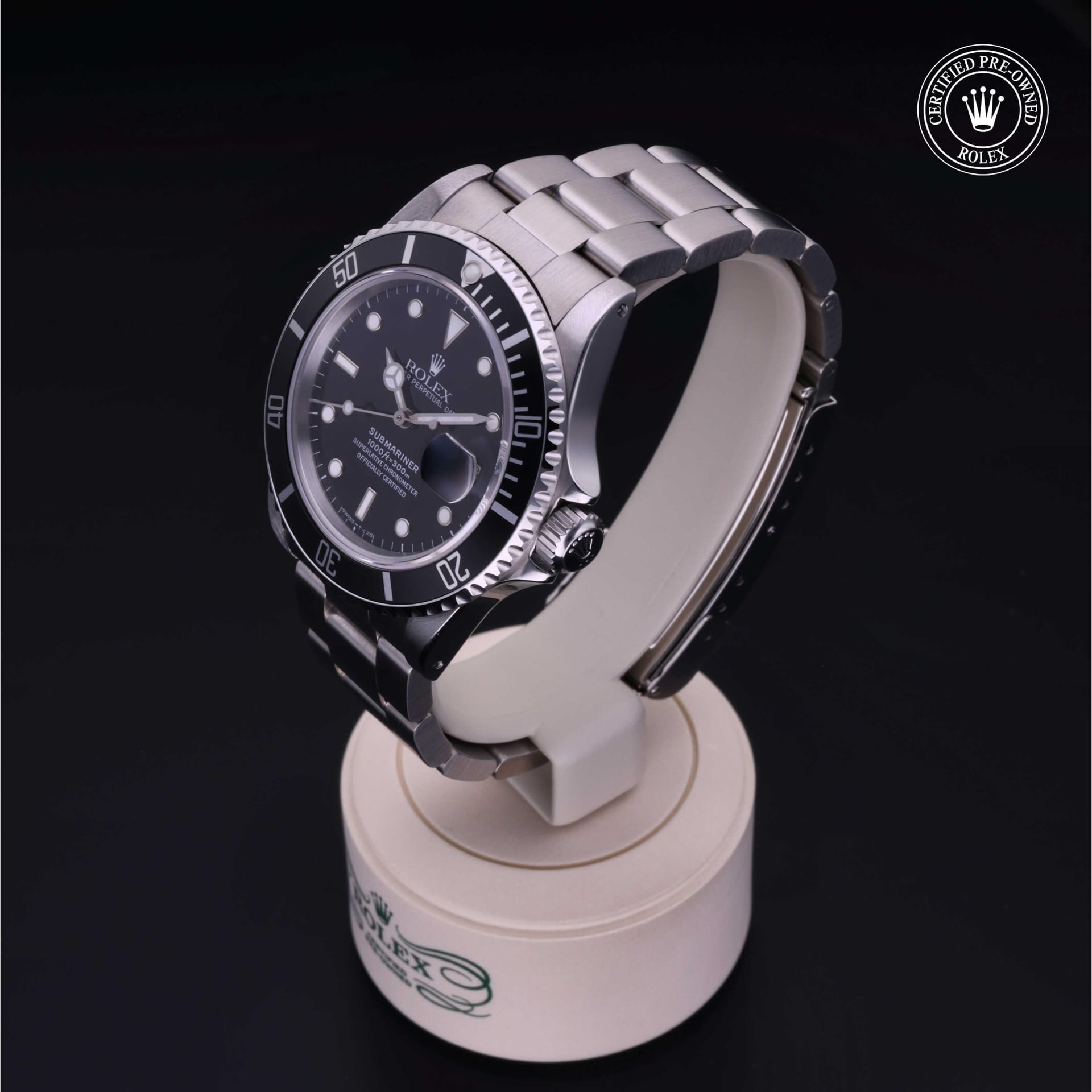 Rolex Submariner Date 40 mm 16800 8