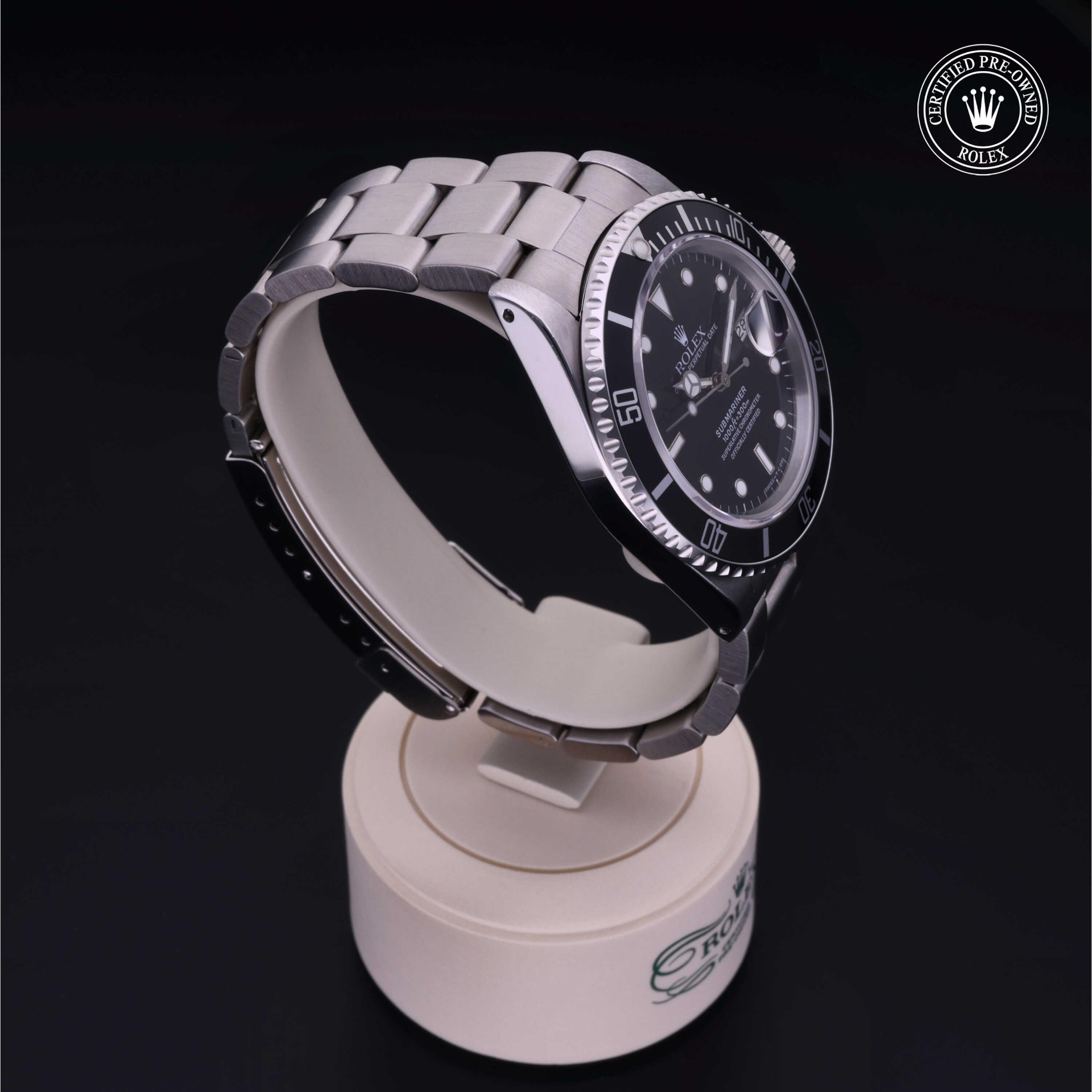 Rolex Submariner Date 40 mm 16800 34