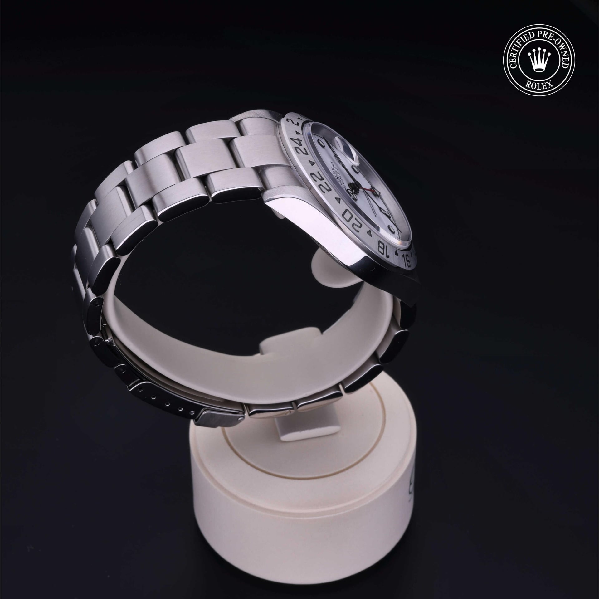 Rolex Explorer II  40 mm 16570 30