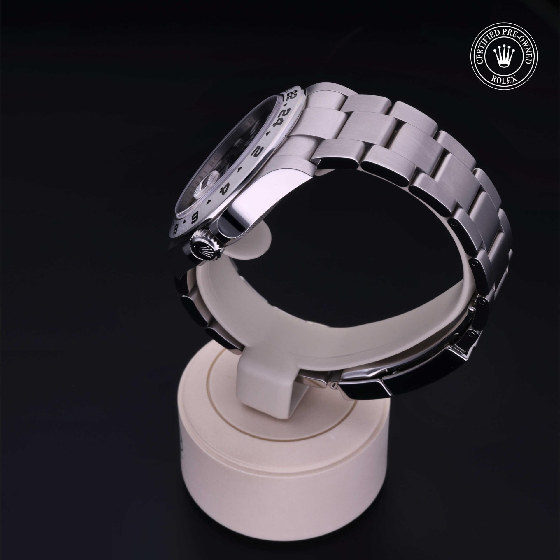 Rolex Explorer II 42 mm 216570 12
