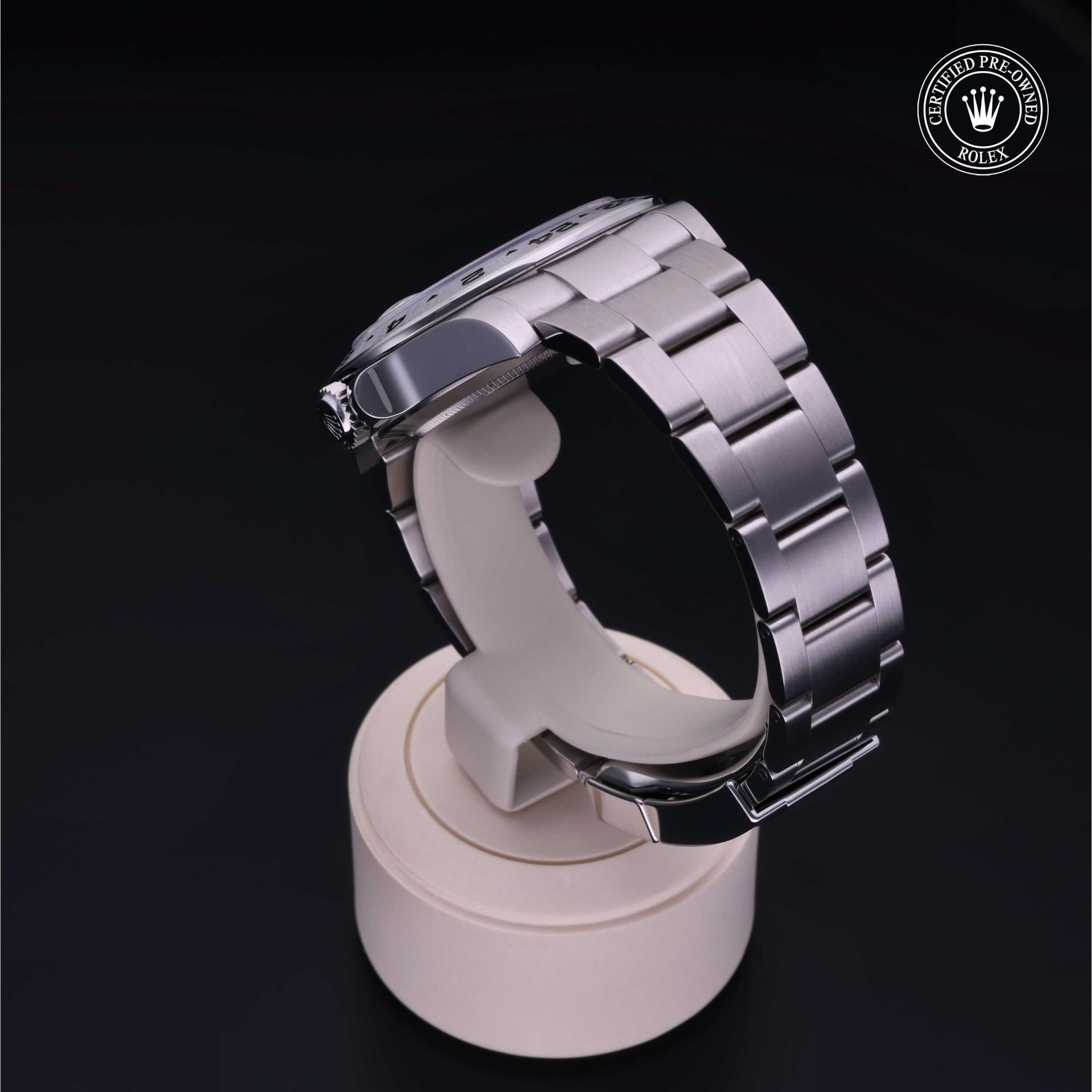 Rolex Explorer II 42 mm 216570 15