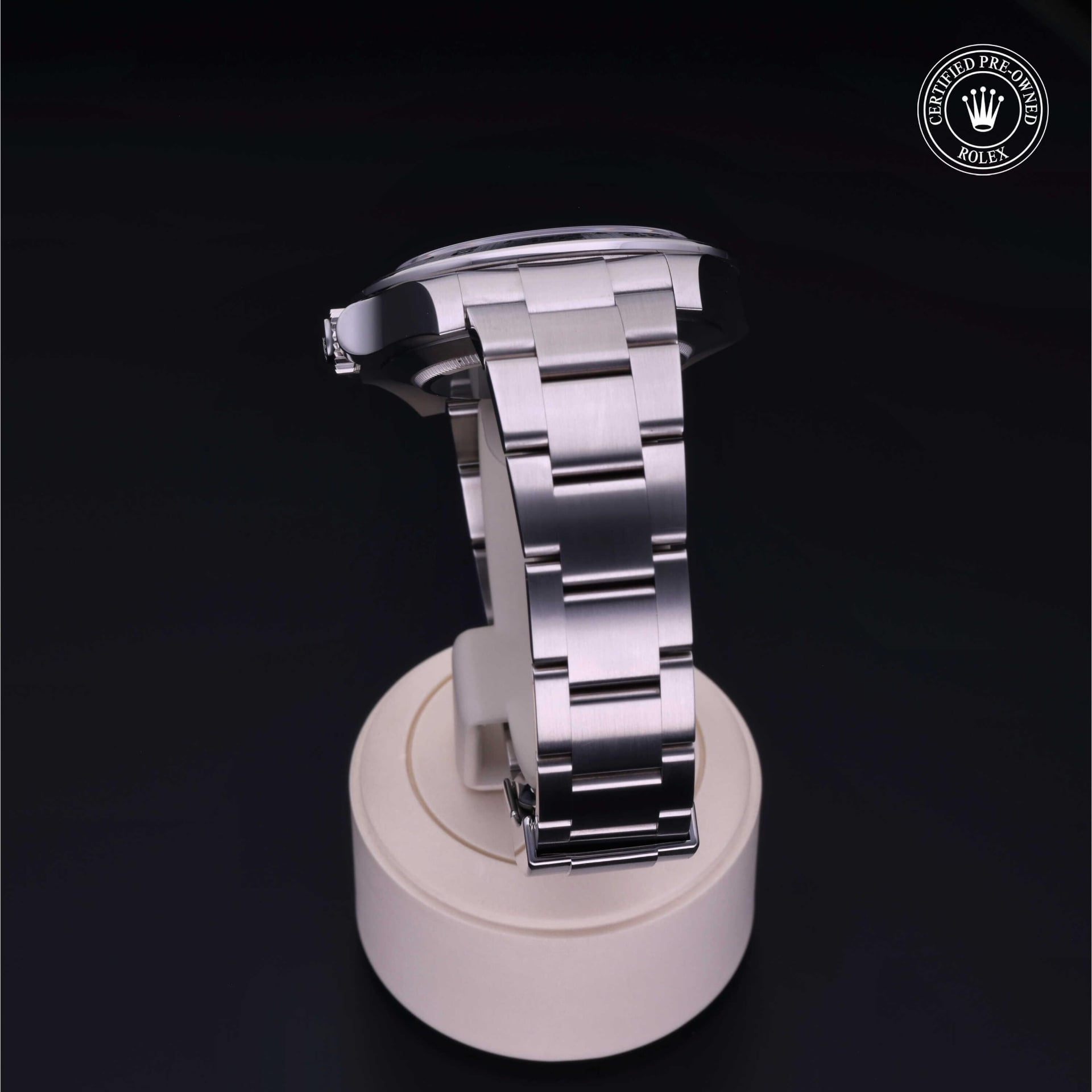 Rolex Explorer II 42 mm 216570 18