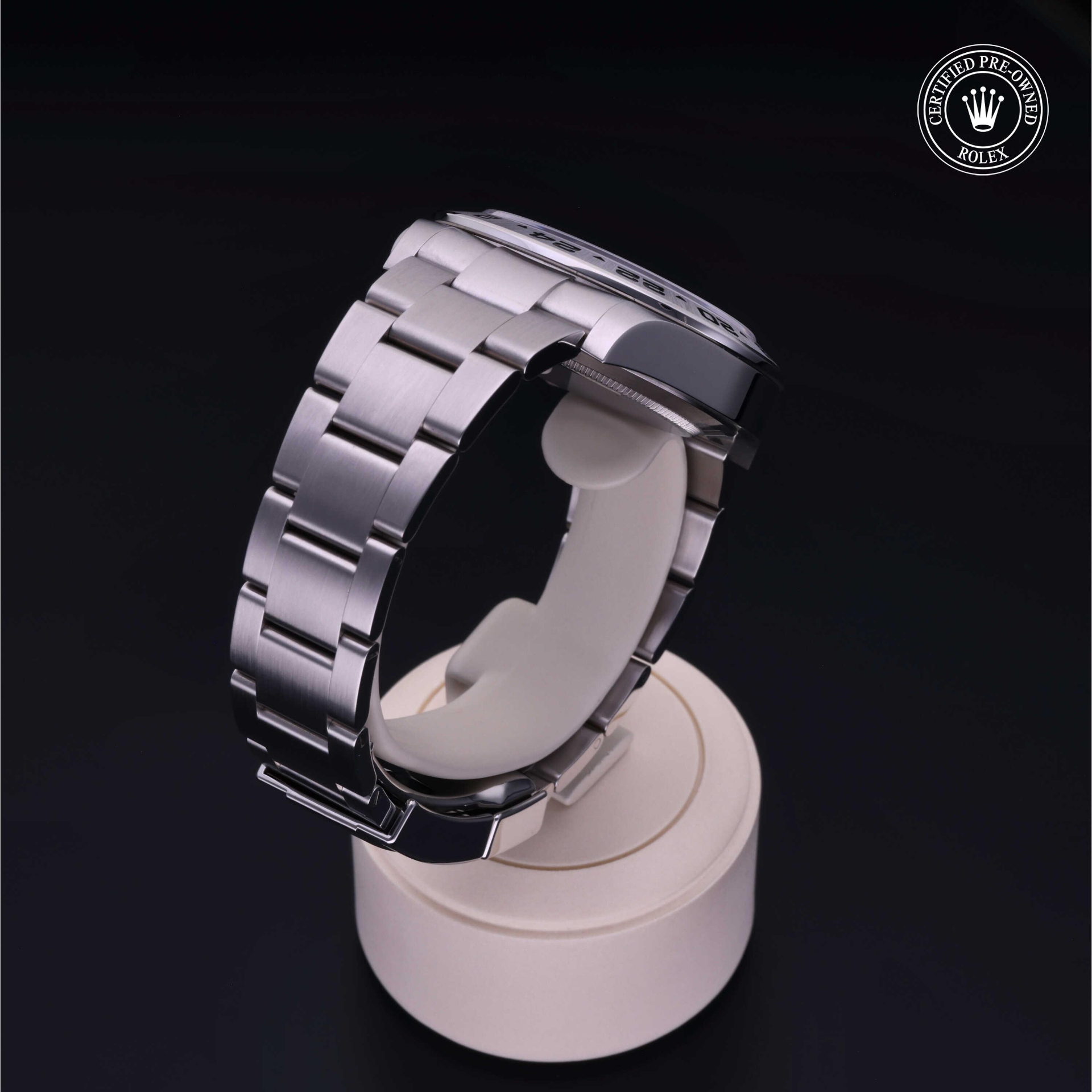 Rolex Explorer II 42 mm 216570 22