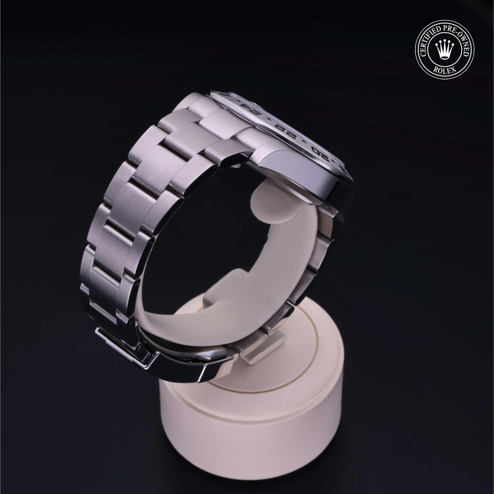 Rolex Explorer II 42 mm 216570 23