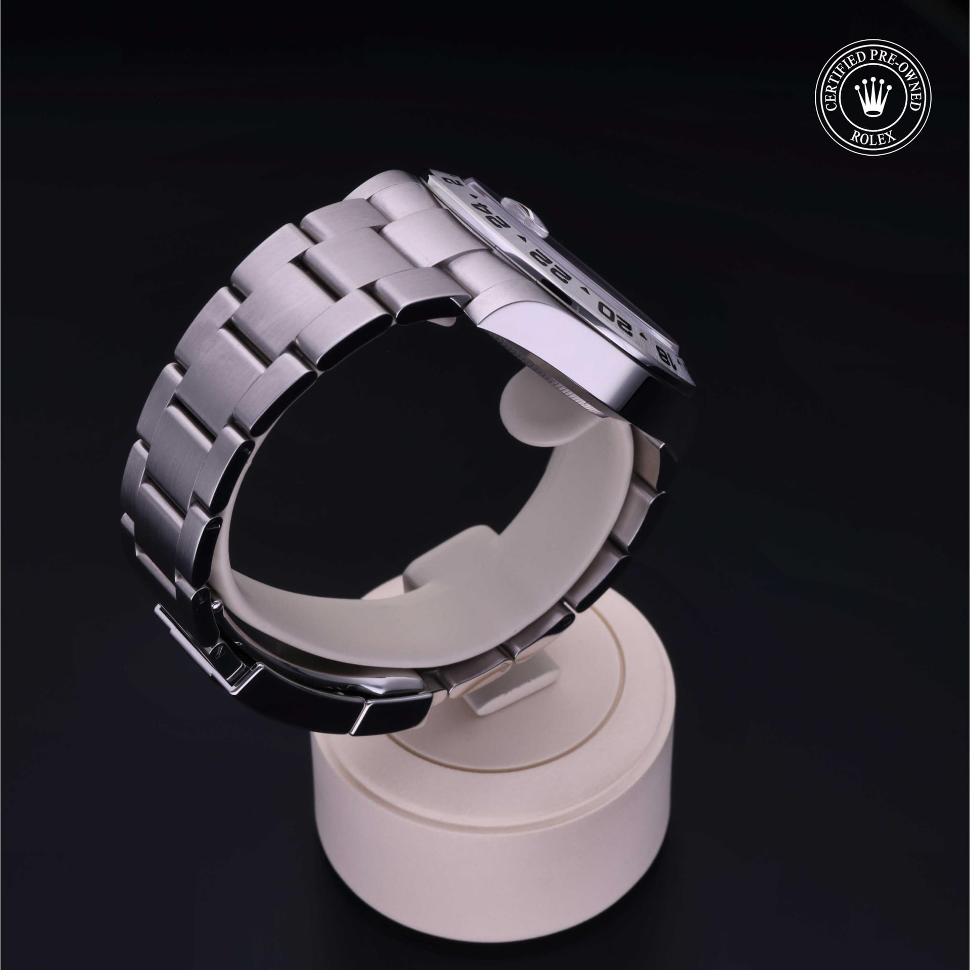 Rolex Explorer II 42 mm 216570 24