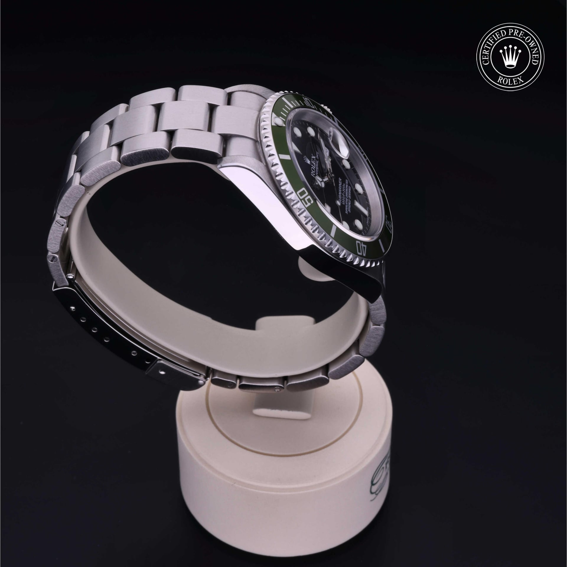 Rolex Submariner Date 40 mm 16610LV 28