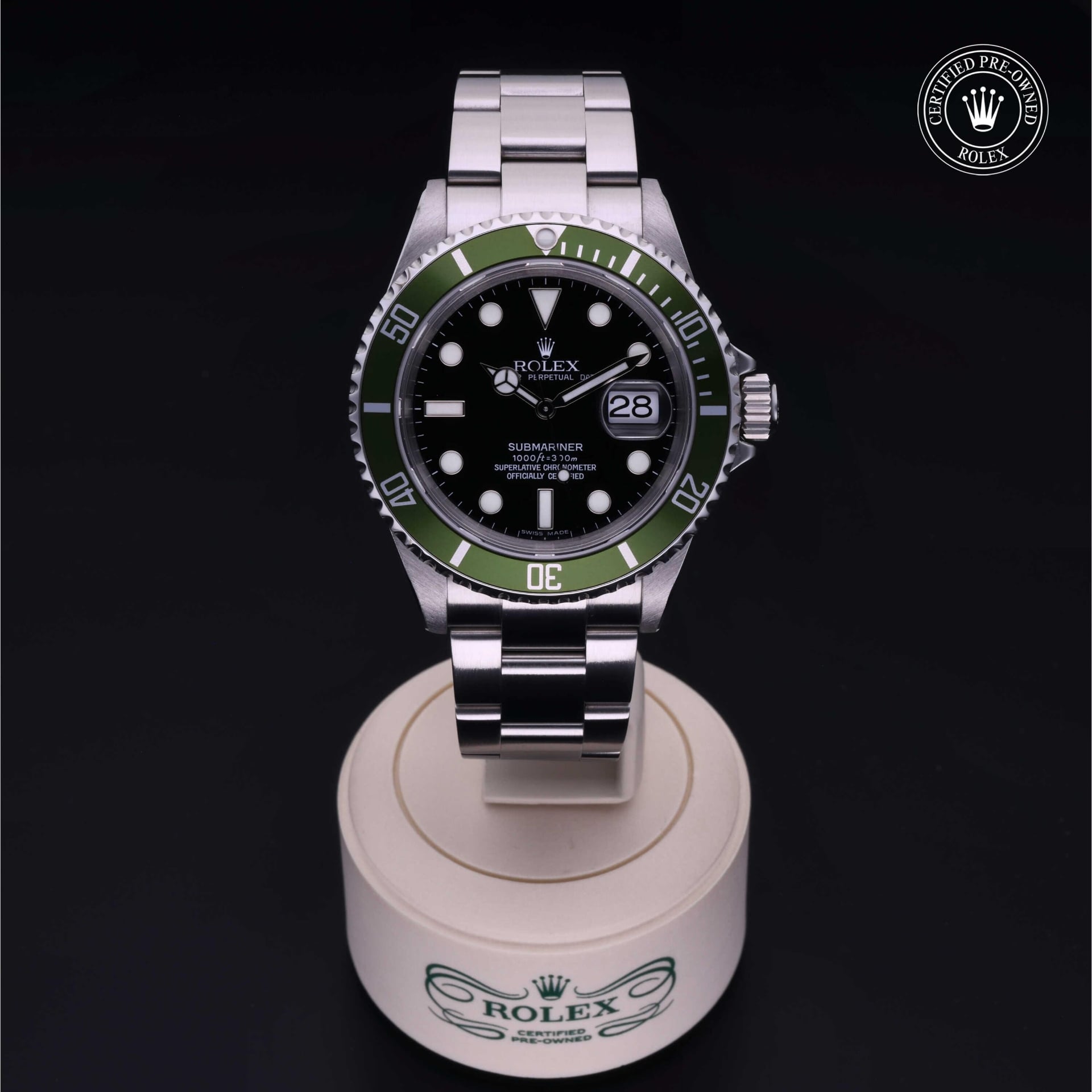 Rolex Submariner Date 40 mm 16610LV 1