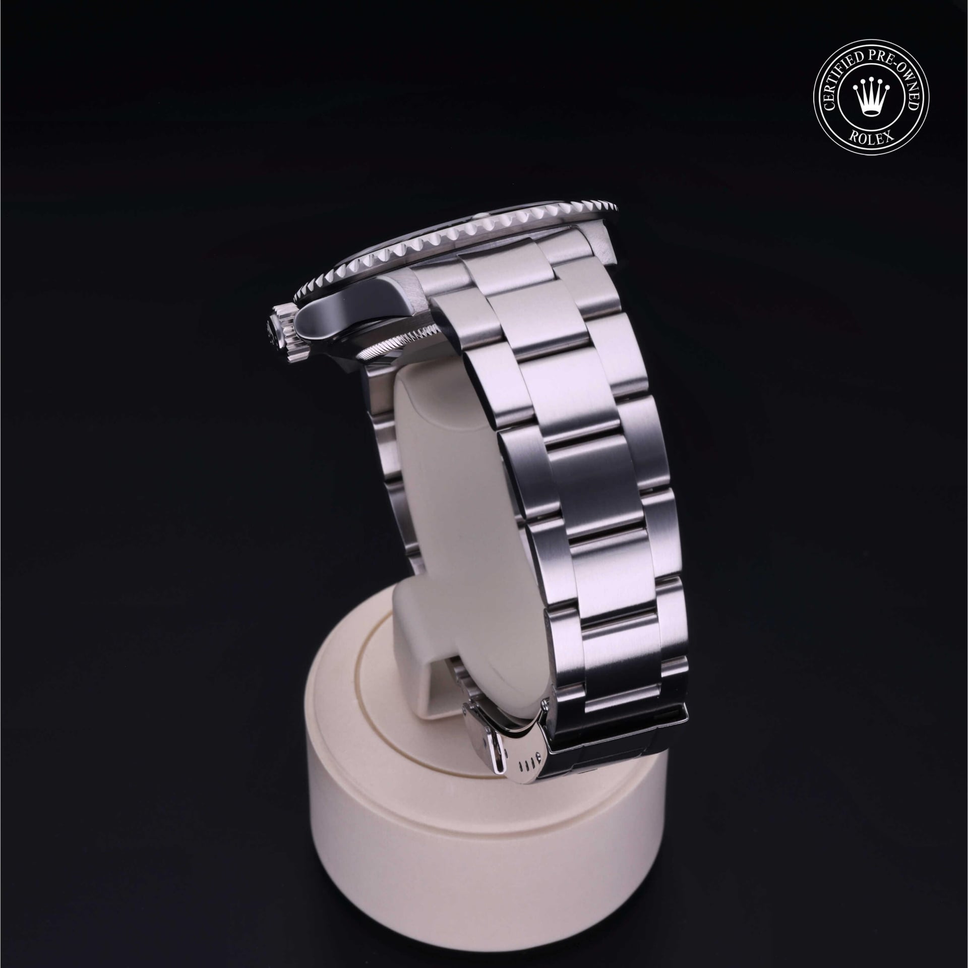 Rolex Submariner Date 40 mm 16610LV 17