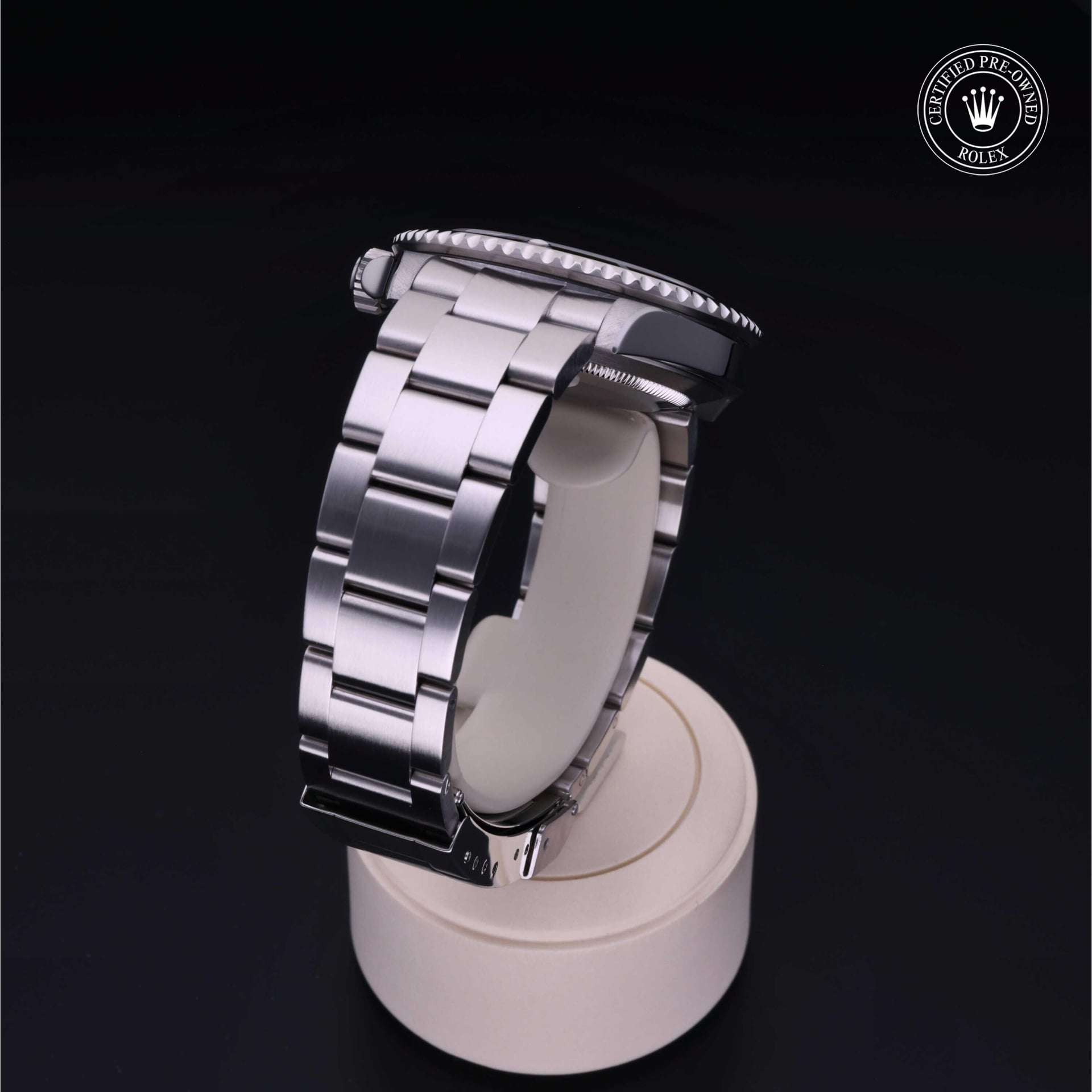 Rolex Submariner Date 40 mm 16610LV 21