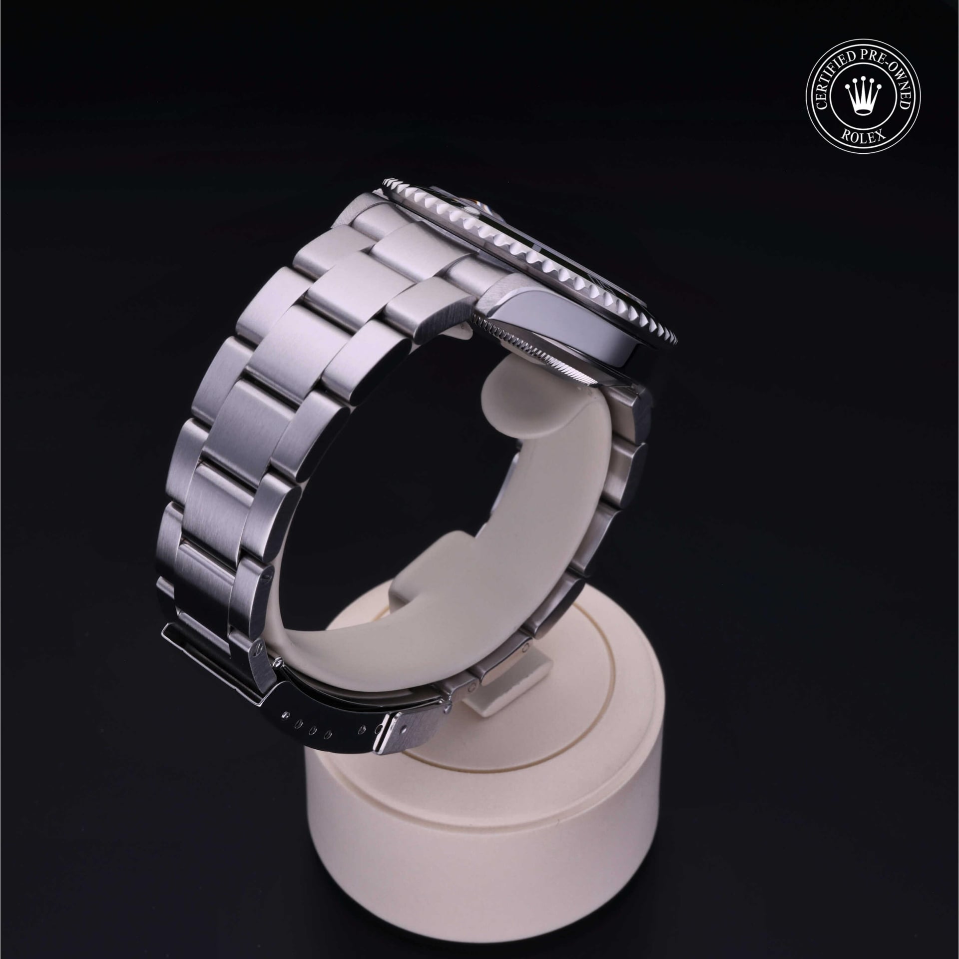 Rolex Submariner Date 40 mm 16610LV 23