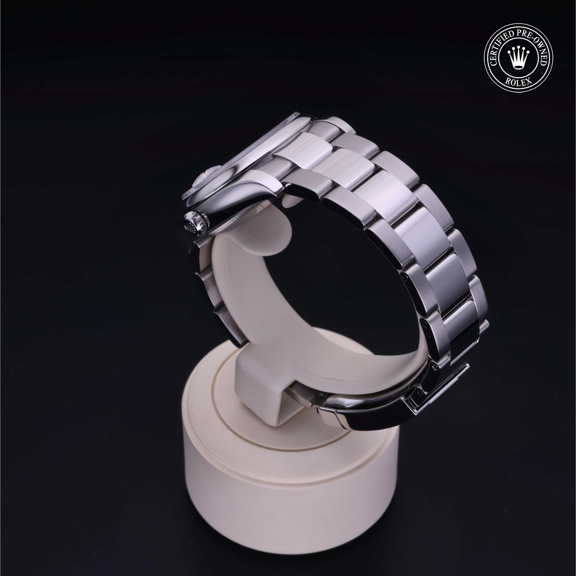 Rolex Oyster Perpetual Date 34 mm 115200 16