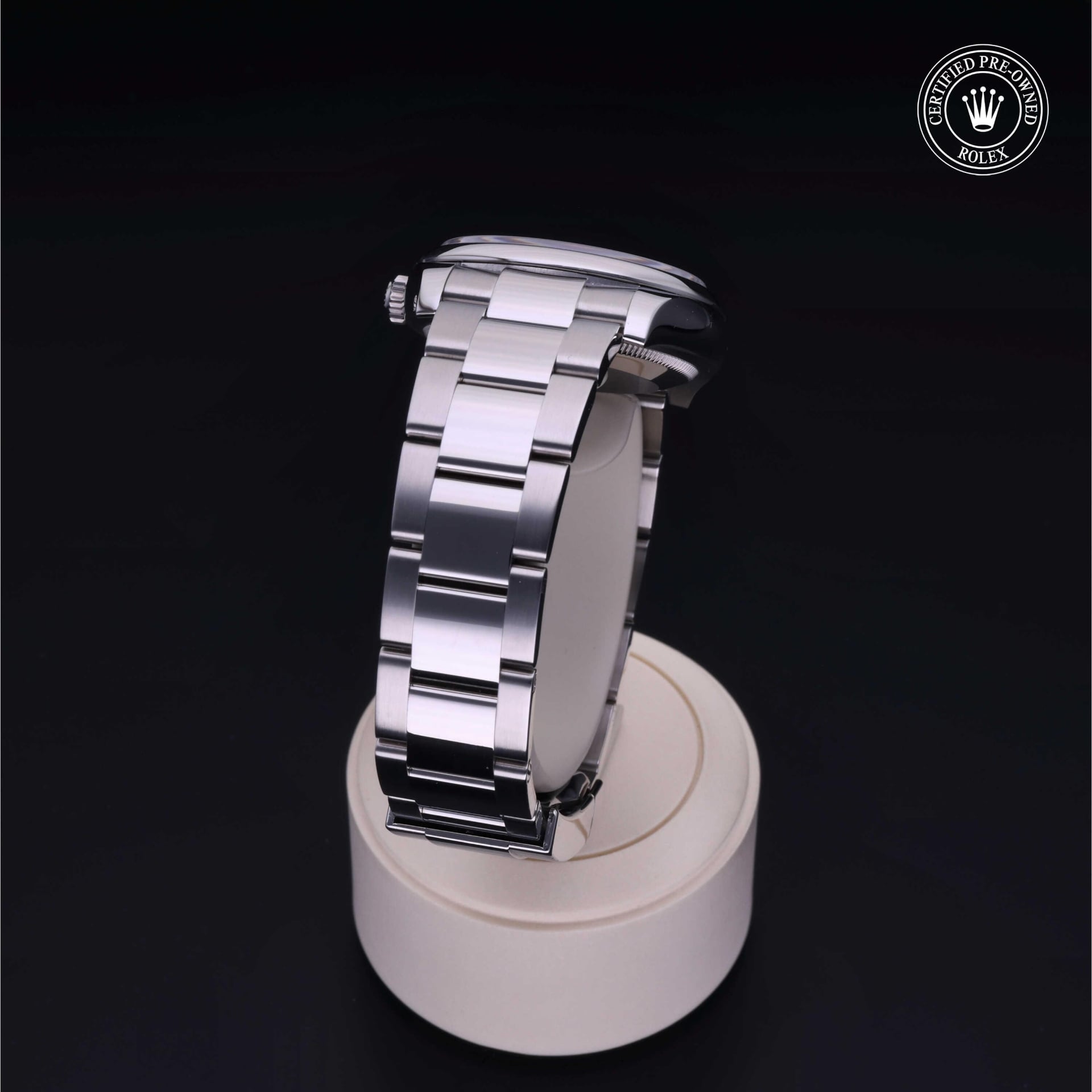 Rolex Oyster Perpetual Date 34 mm 115200 23